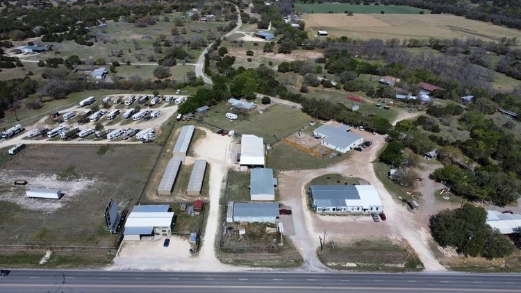 1607 Us 67 Glen Rose TX 76043