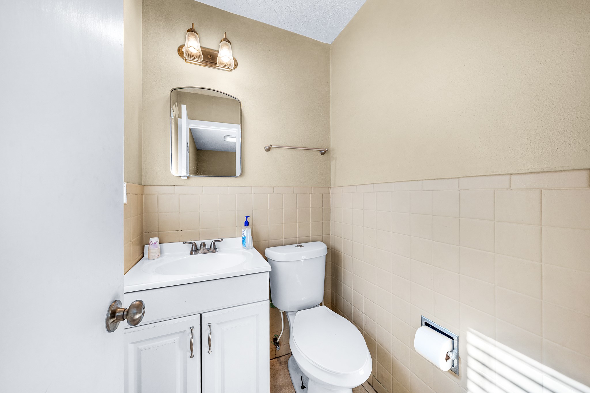 200 E Russell Avenue Bonham TX 75418