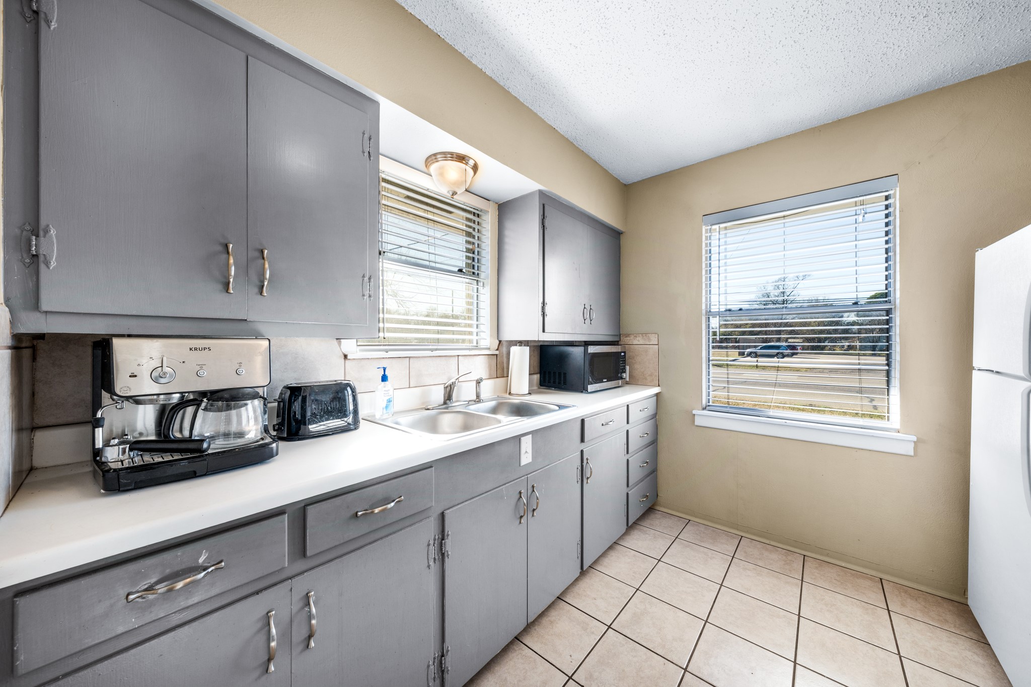 200 E Russell Avenue Bonham TX 75418