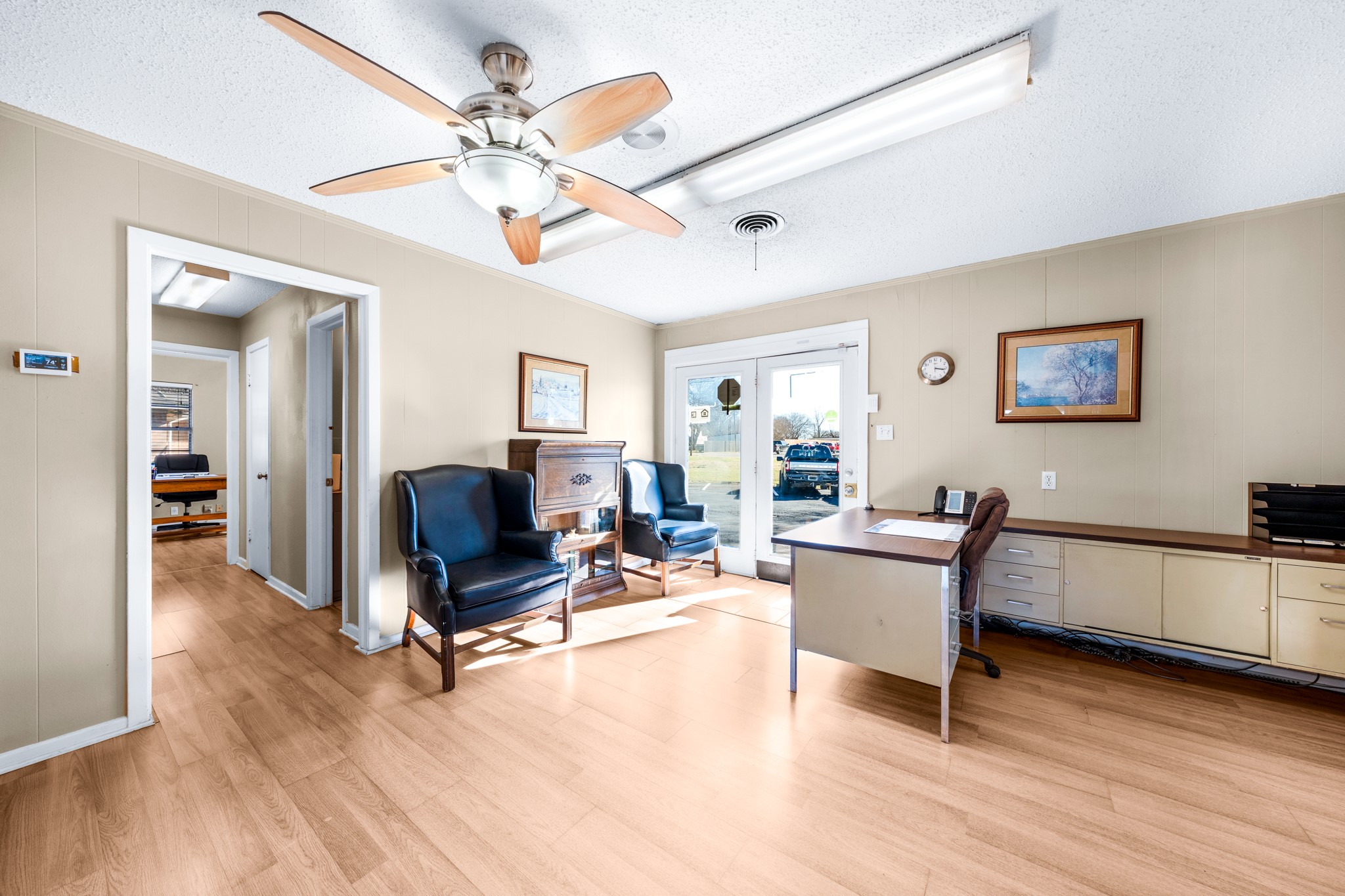200 E Russell Avenue Bonham TX 75418