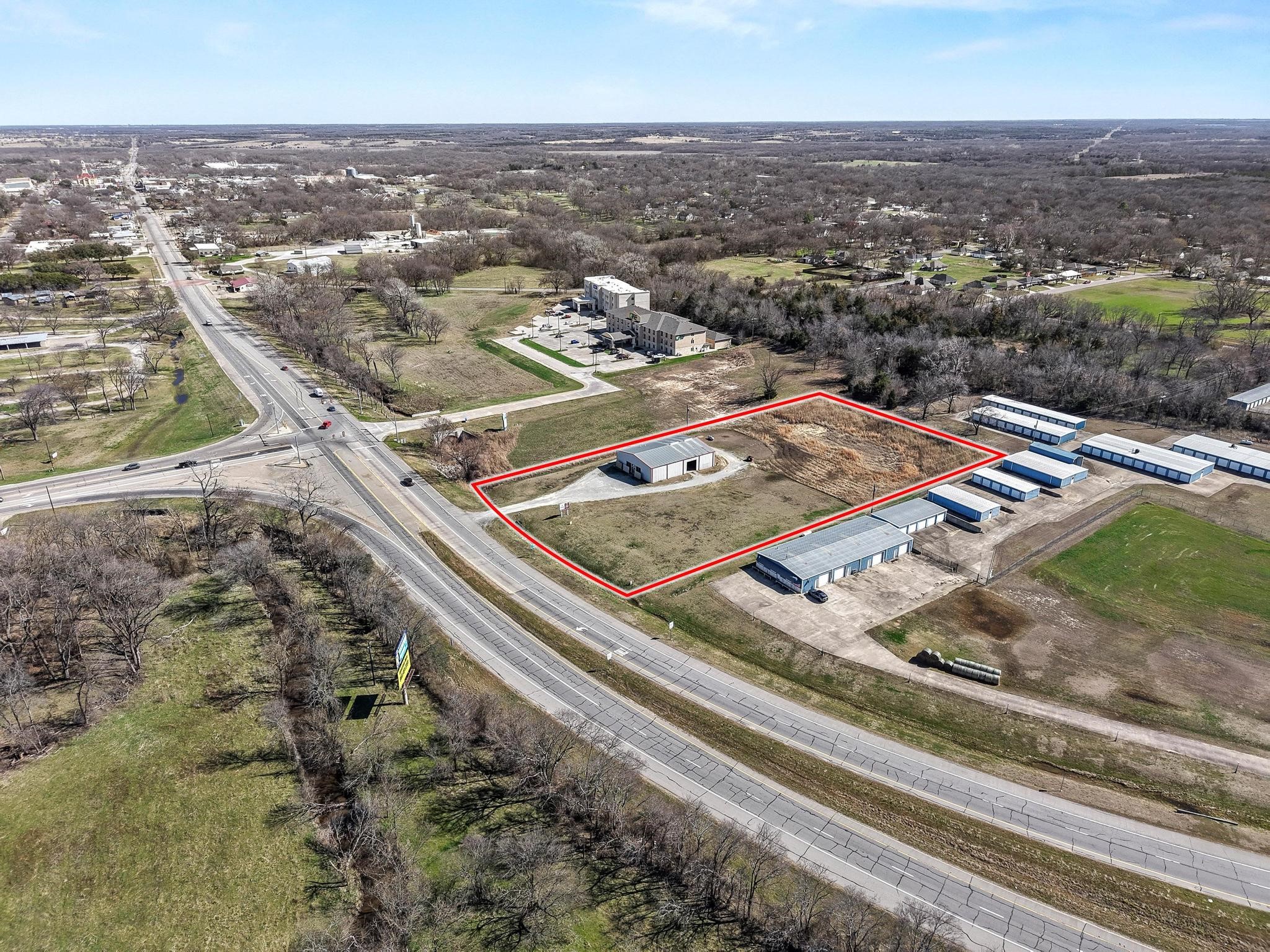 1301 W Sam Rayburn Drive Bonham TX 75418