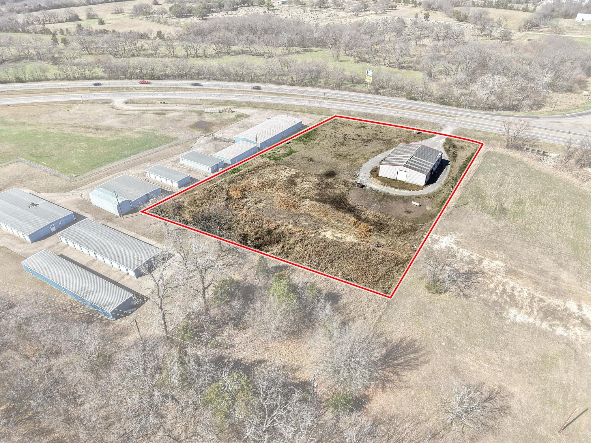 1301 W Sam Rayburn Drive Bonham TX 75418