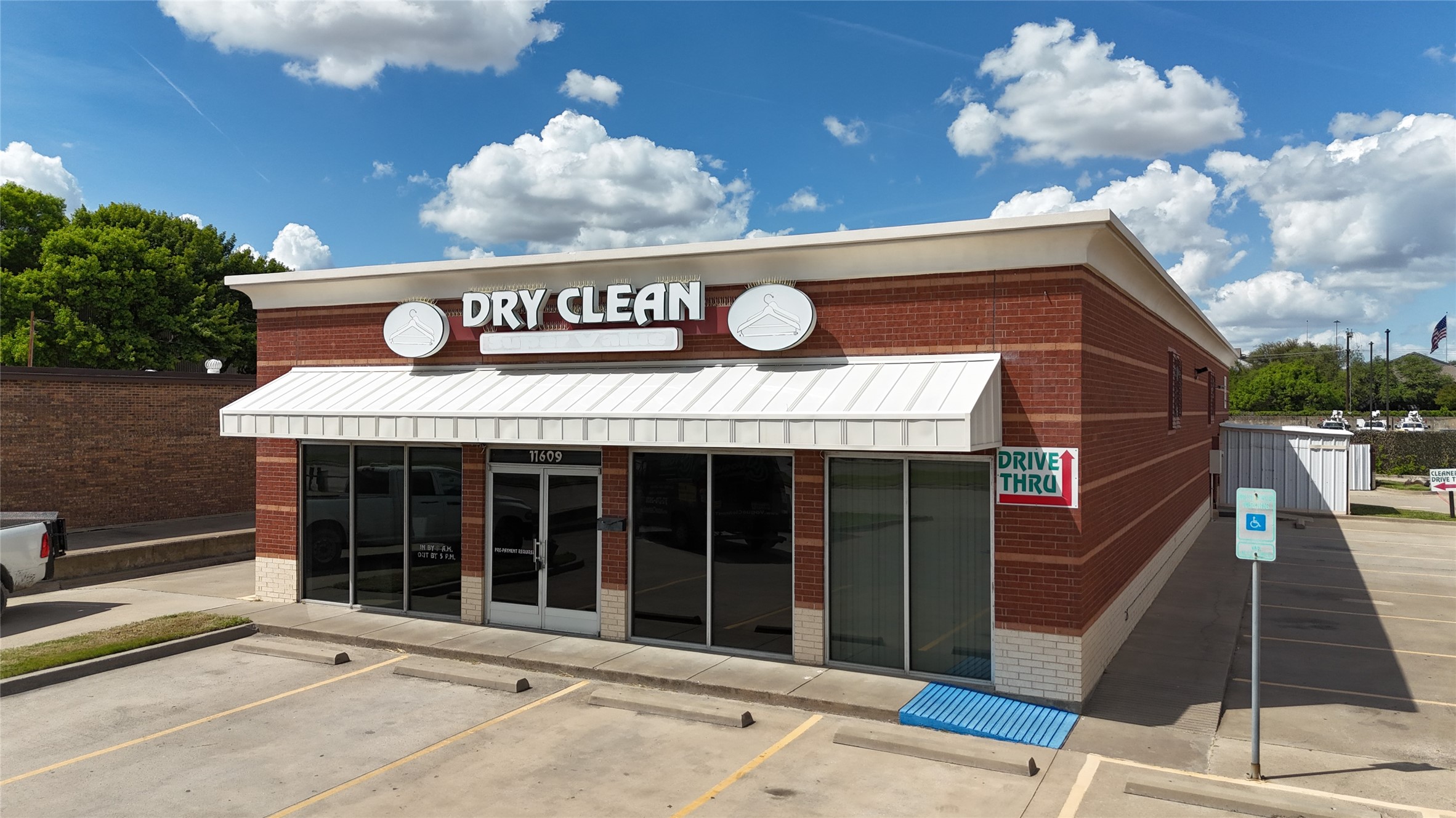 11609 Northwest Dallas TX 75218