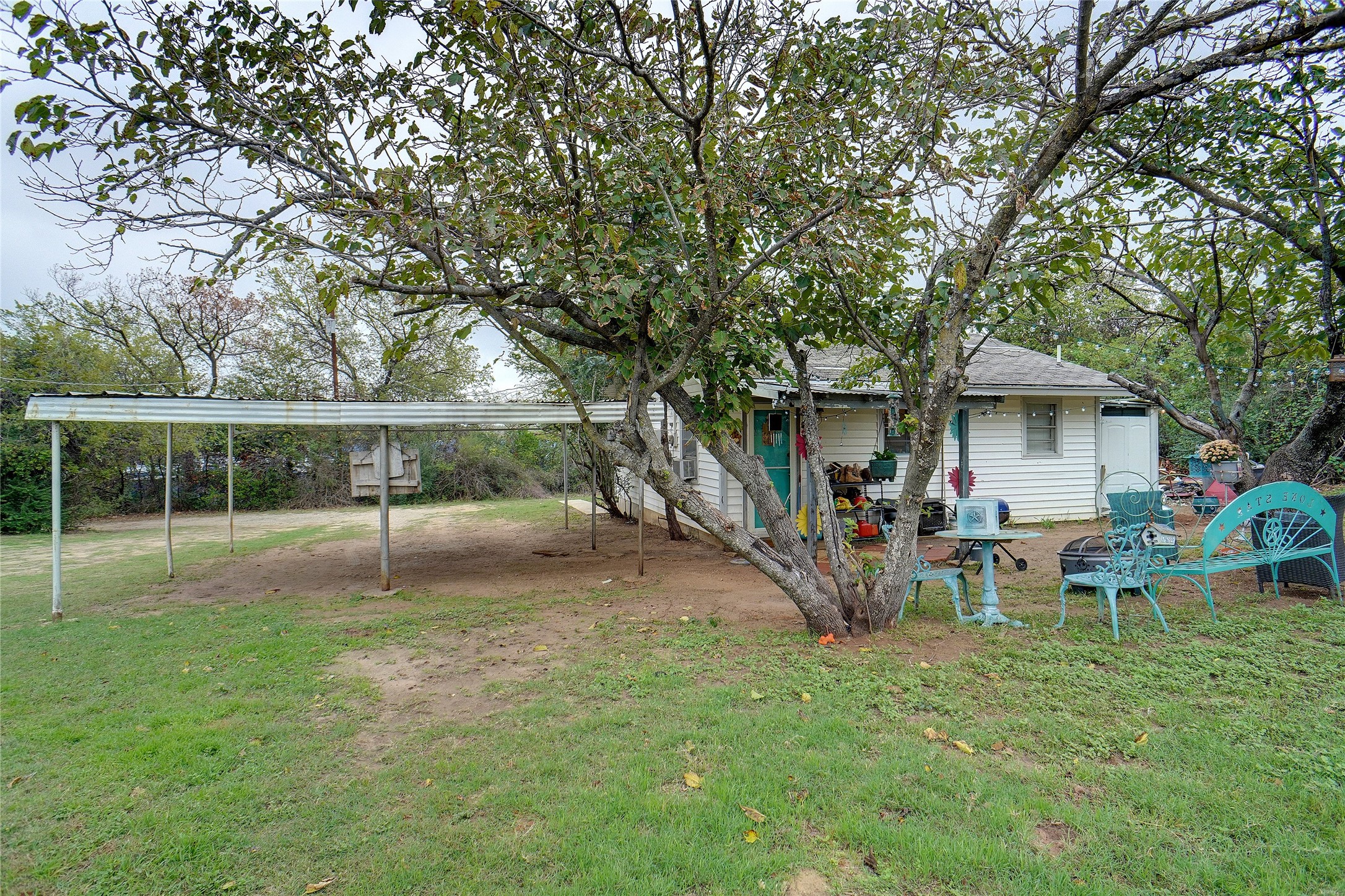 1000 Southeast Parkway Azle TX 76020