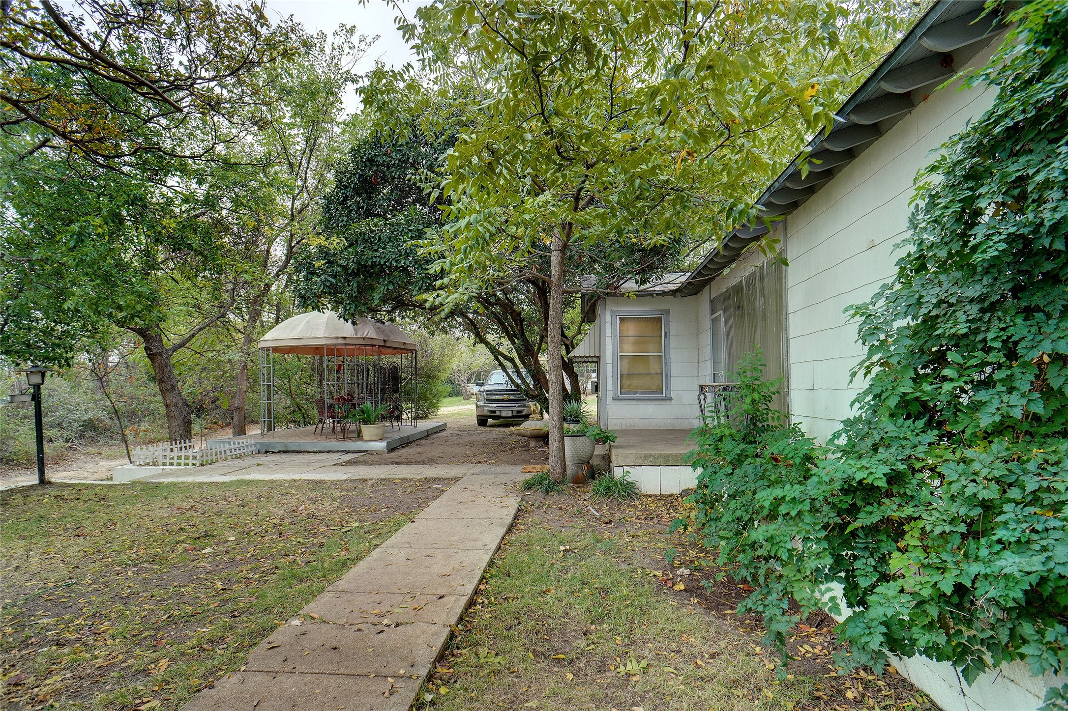 1000 Southeast Parkway Azle TX 76020