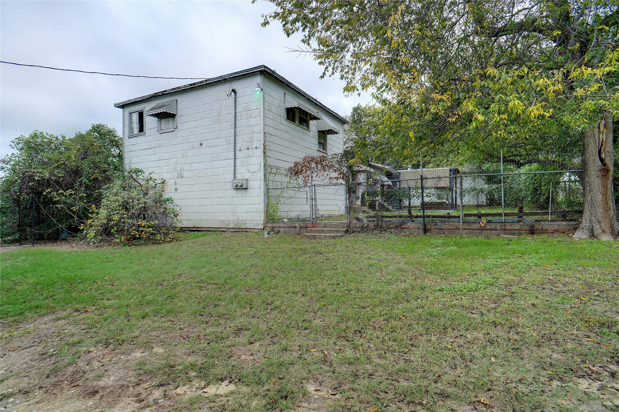 1000 Southeast Parkway Azle TX 76020