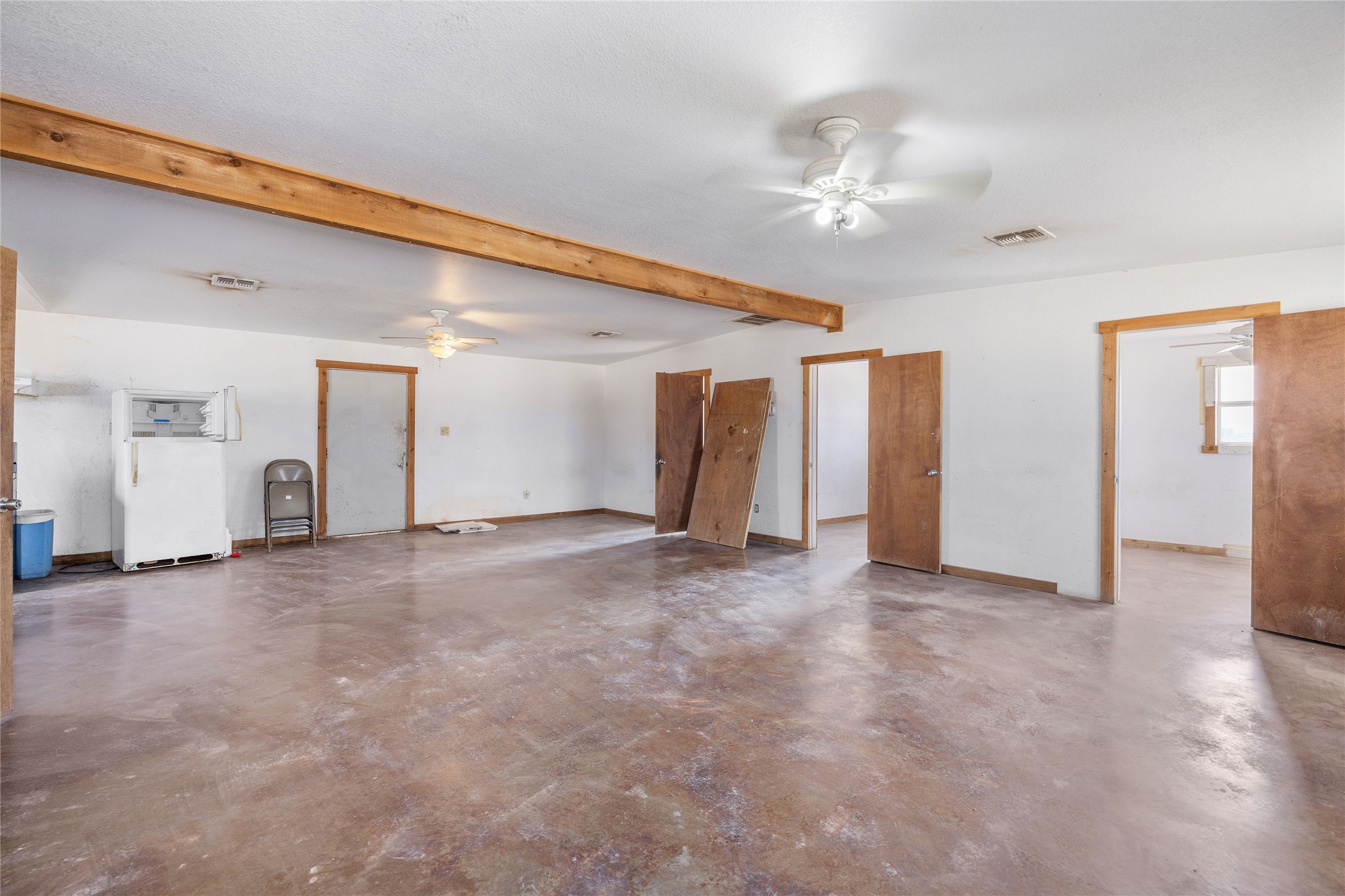 545 N Highway 83 Junction TX 78649