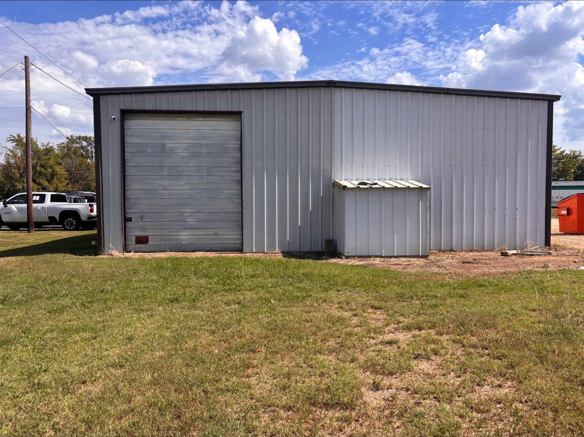 1865 N Main Paris TX 75460