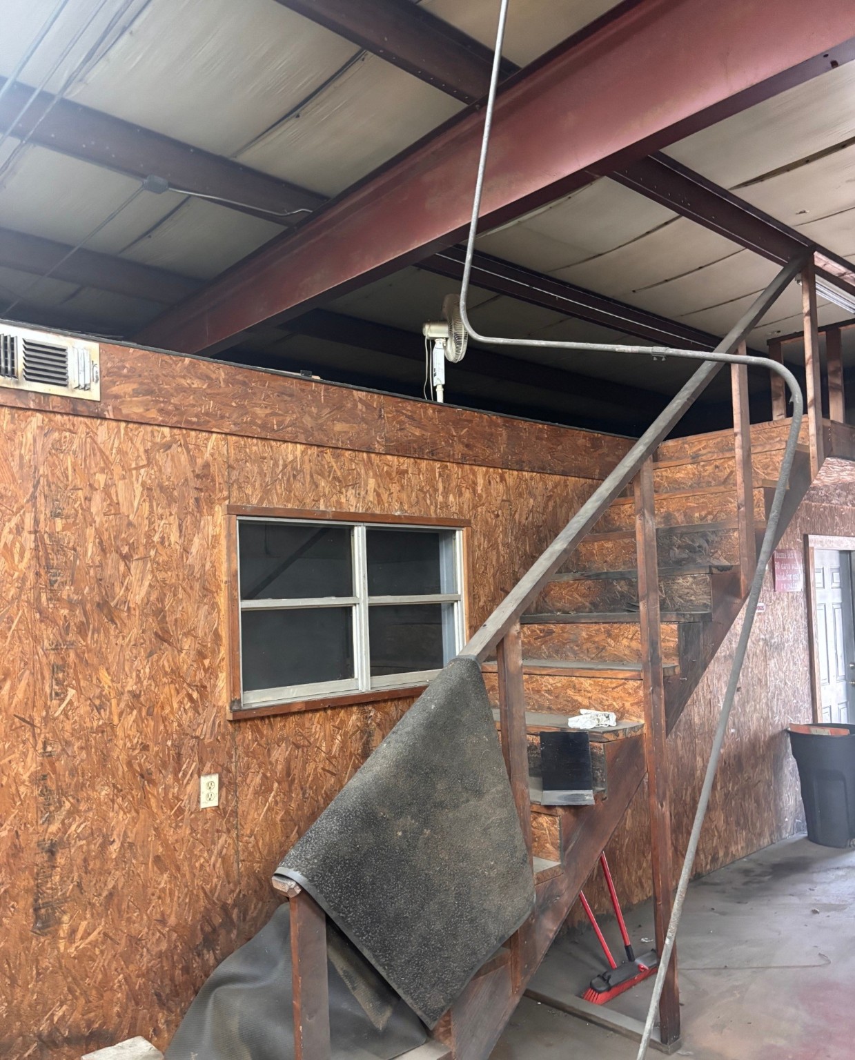 1865 N Main Paris TX 75460