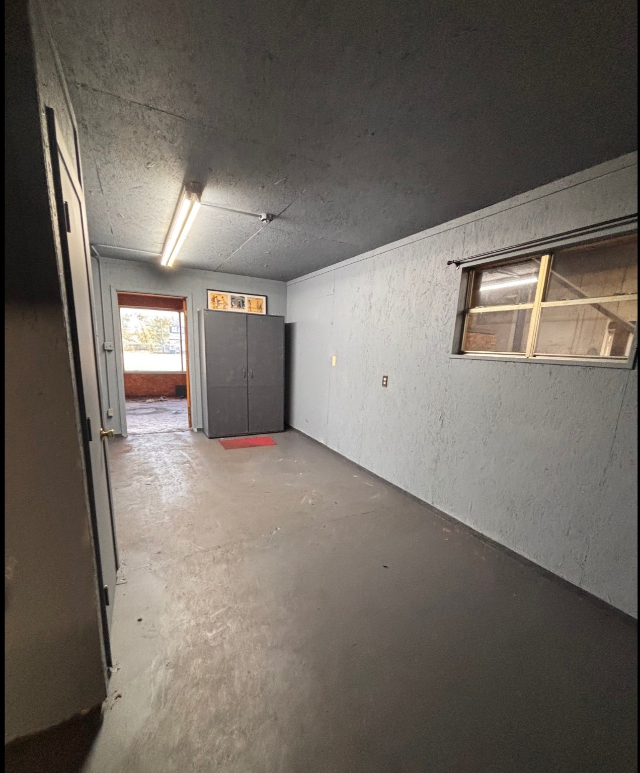 1865 N Main Paris TX 75460