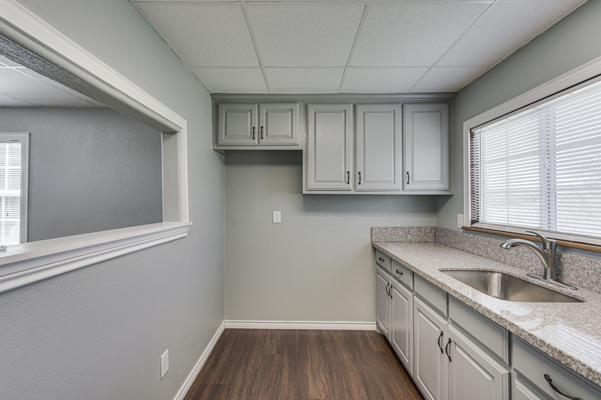 329 N State Highway 342 Red Oak TX 75154