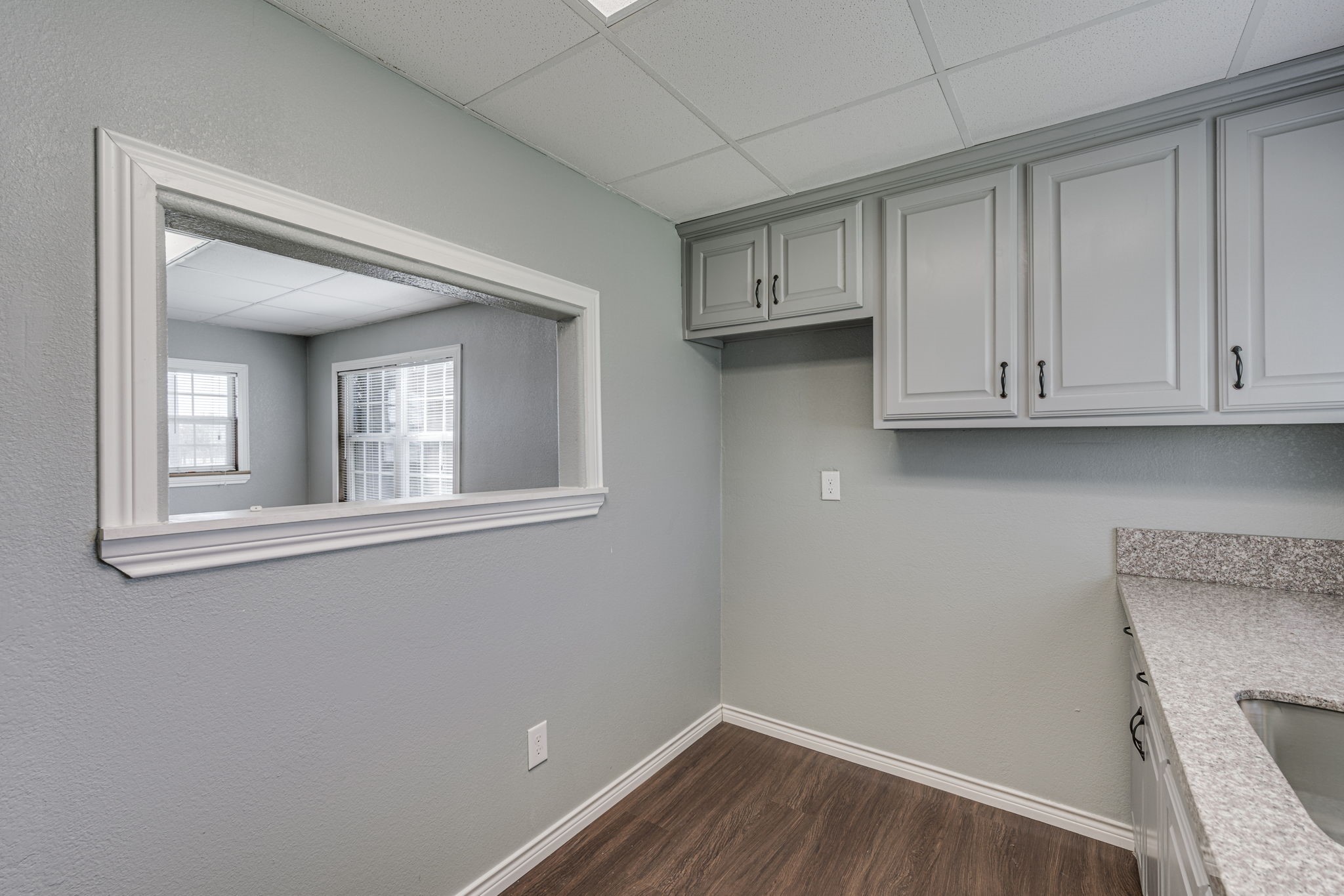329 N State Highway 342 Red Oak TX 75154