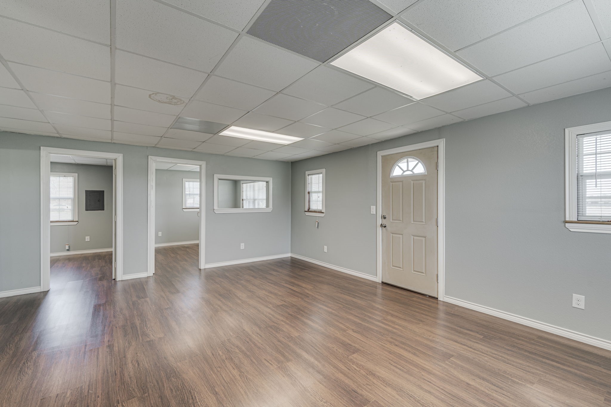 329 N State Highway 342 Red Oak TX 75154
