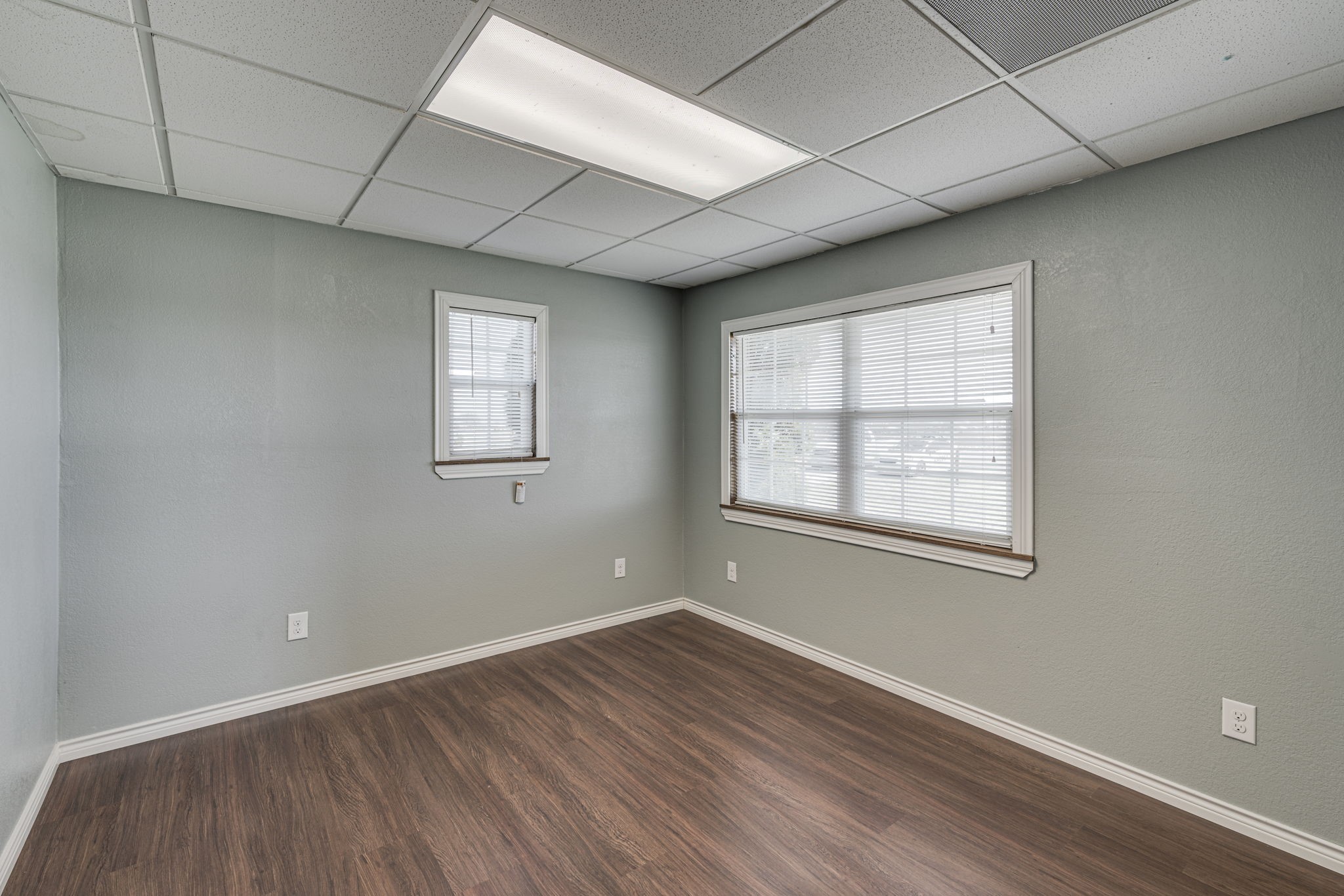 329 N State Highway 342 Red Oak TX 75154