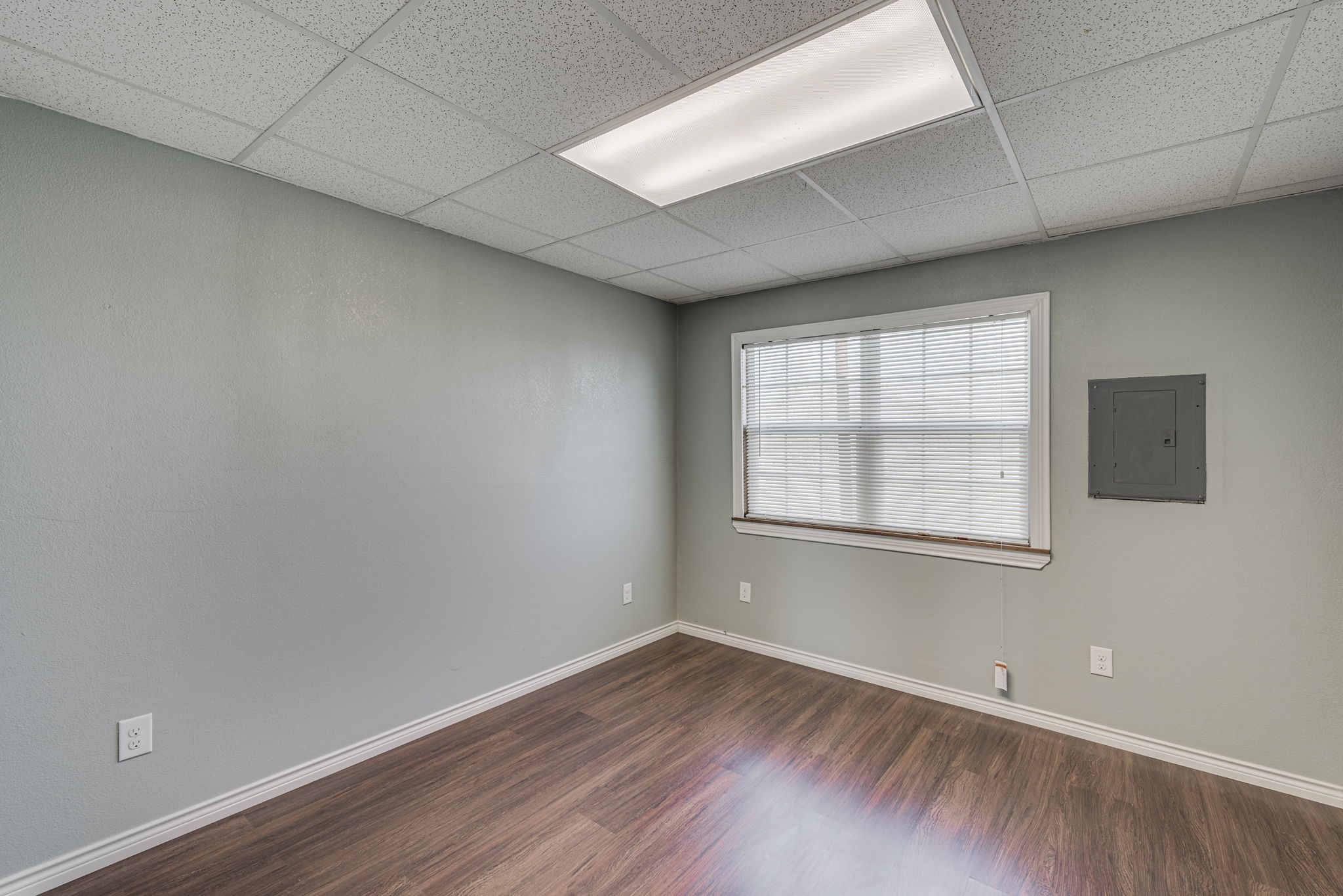329 N State Highway 342 Red Oak TX 75154