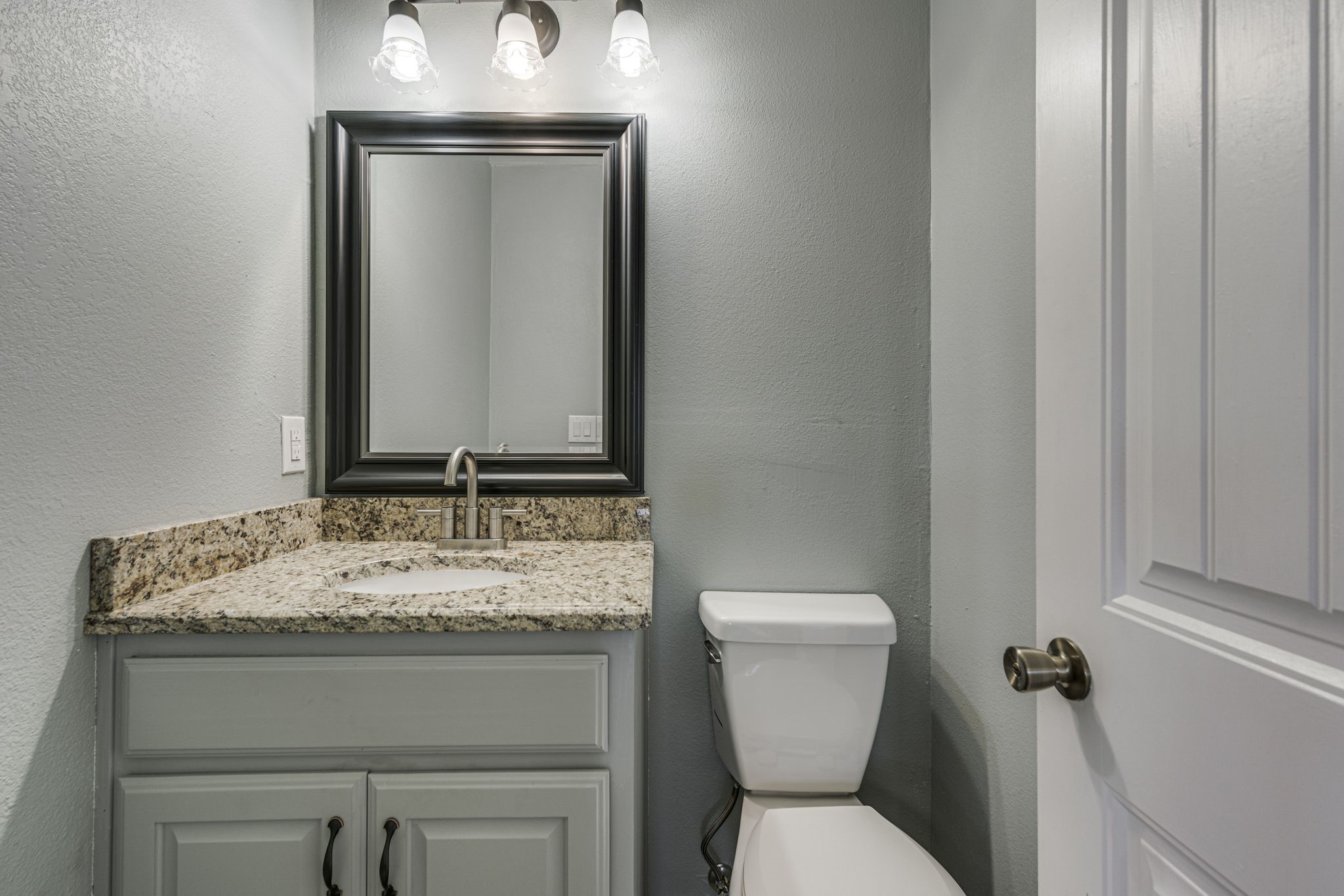 329 N State Highway 342 Red Oak TX 75154