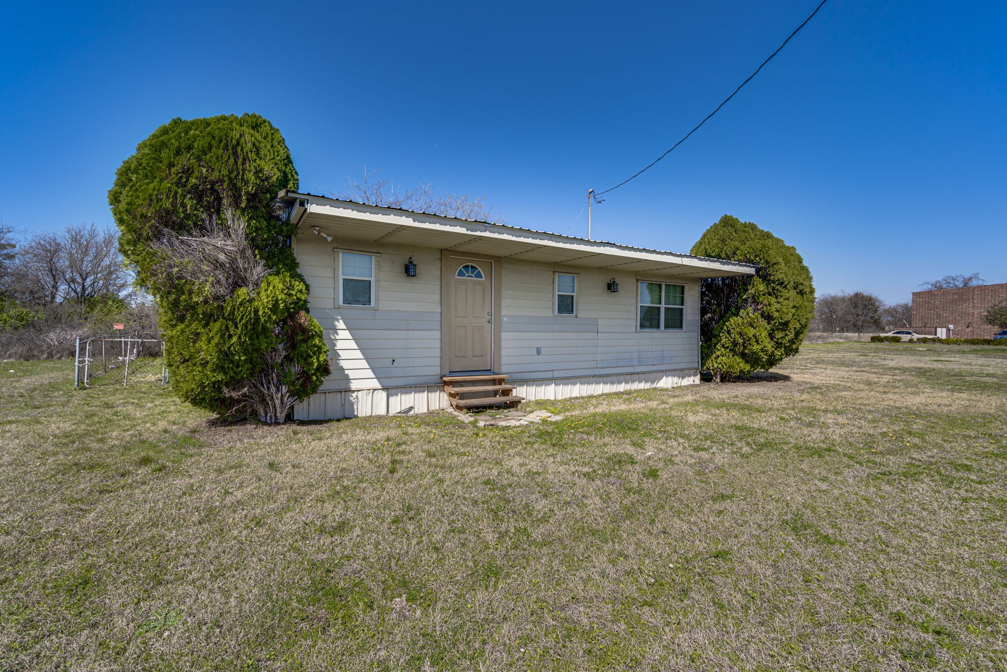 329 N State Highway 342 Red Oak TX 75154