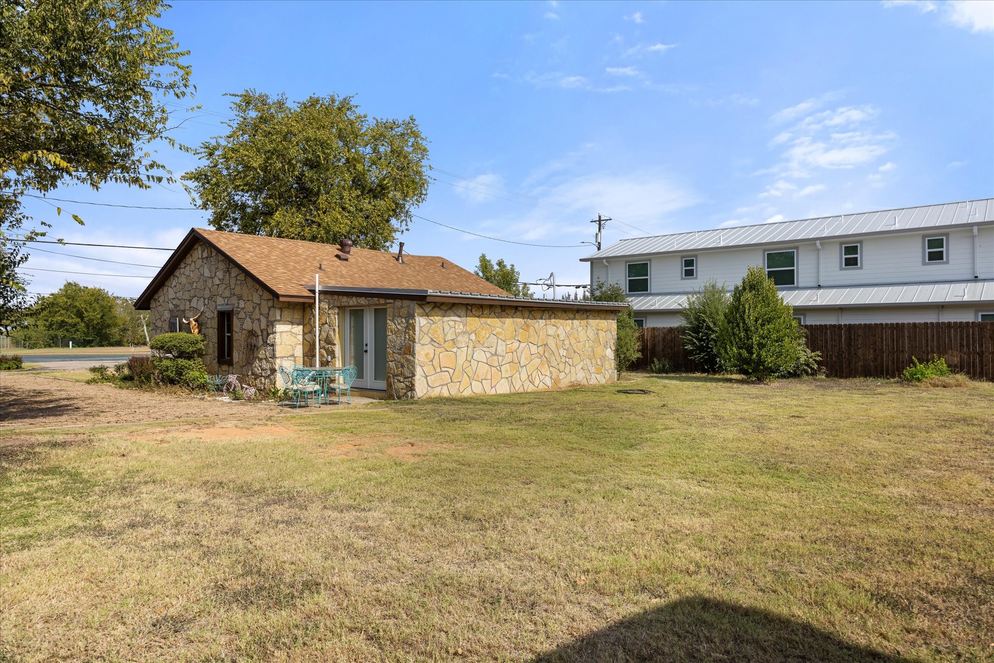 1507 W Pearl Street Granbury TX 76048