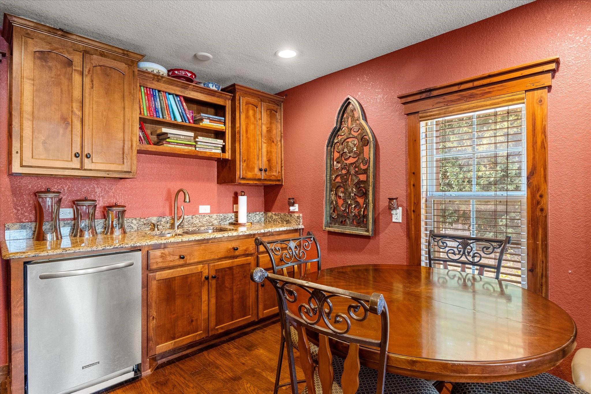 1507 W Pearl Street Granbury TX 76048