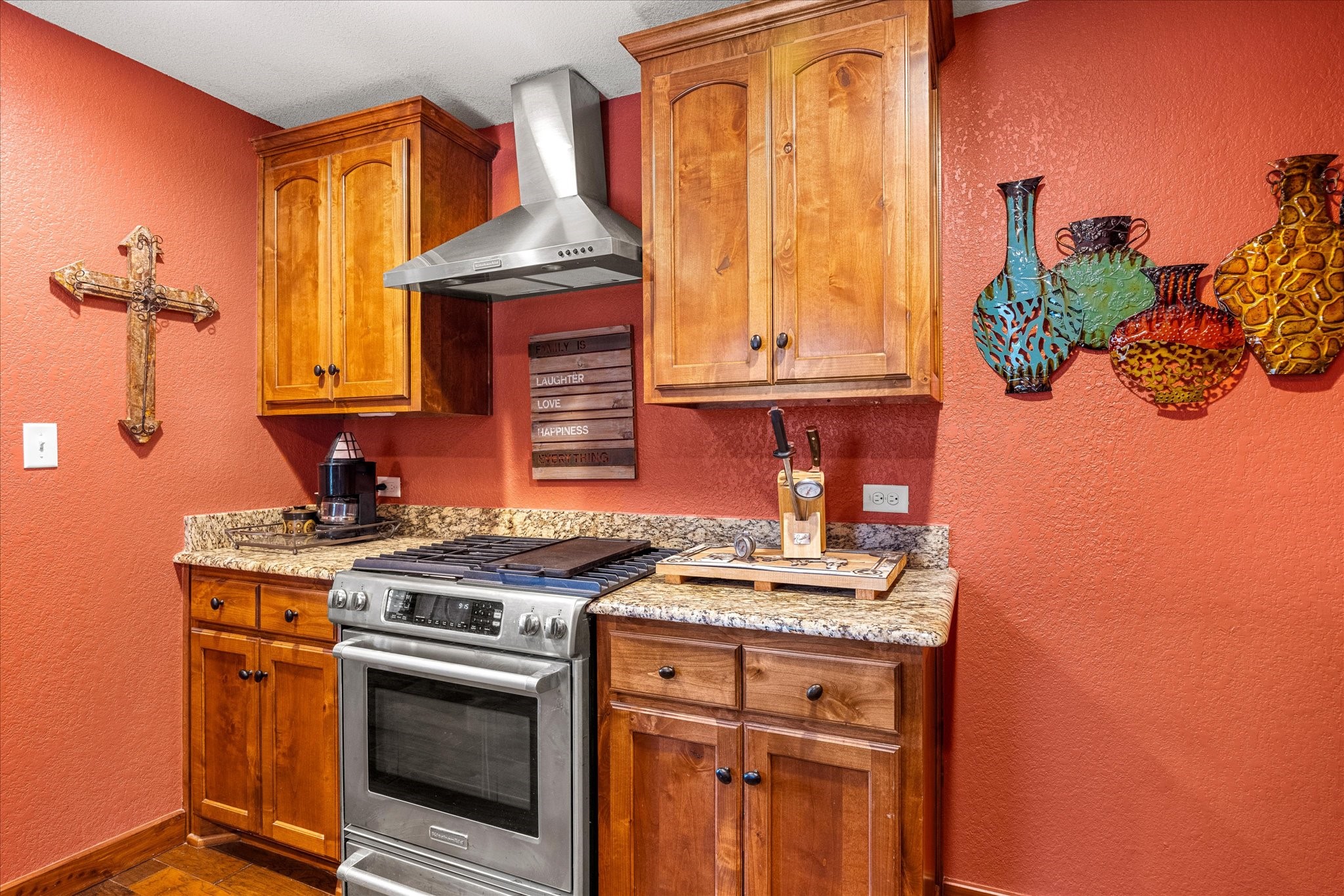 1507 W Pearl Street Granbury TX 76048