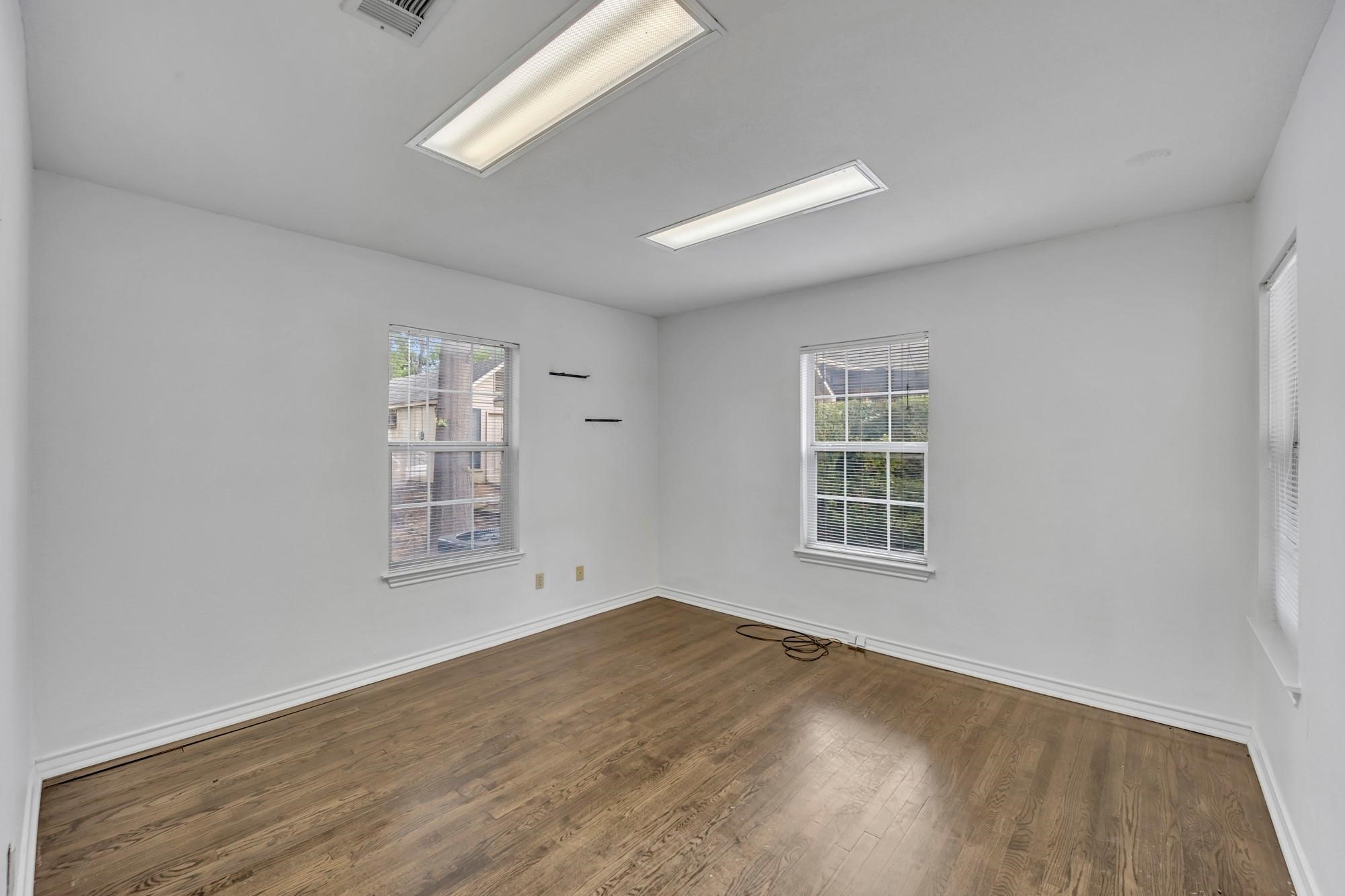 1311/1313 W Abram Street Arlington TX 76013