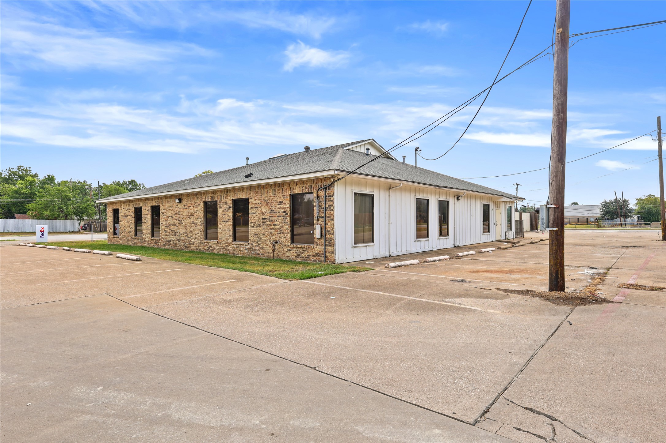 4915 Gus Thomasson Road Mesquite TX 75150
