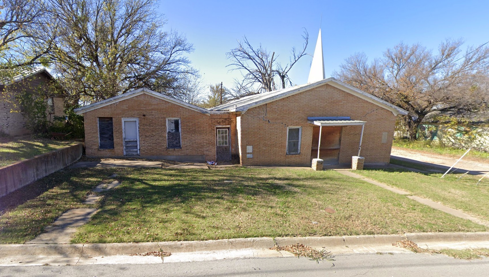 601 Robert Avenue Breckenridge TX 76424