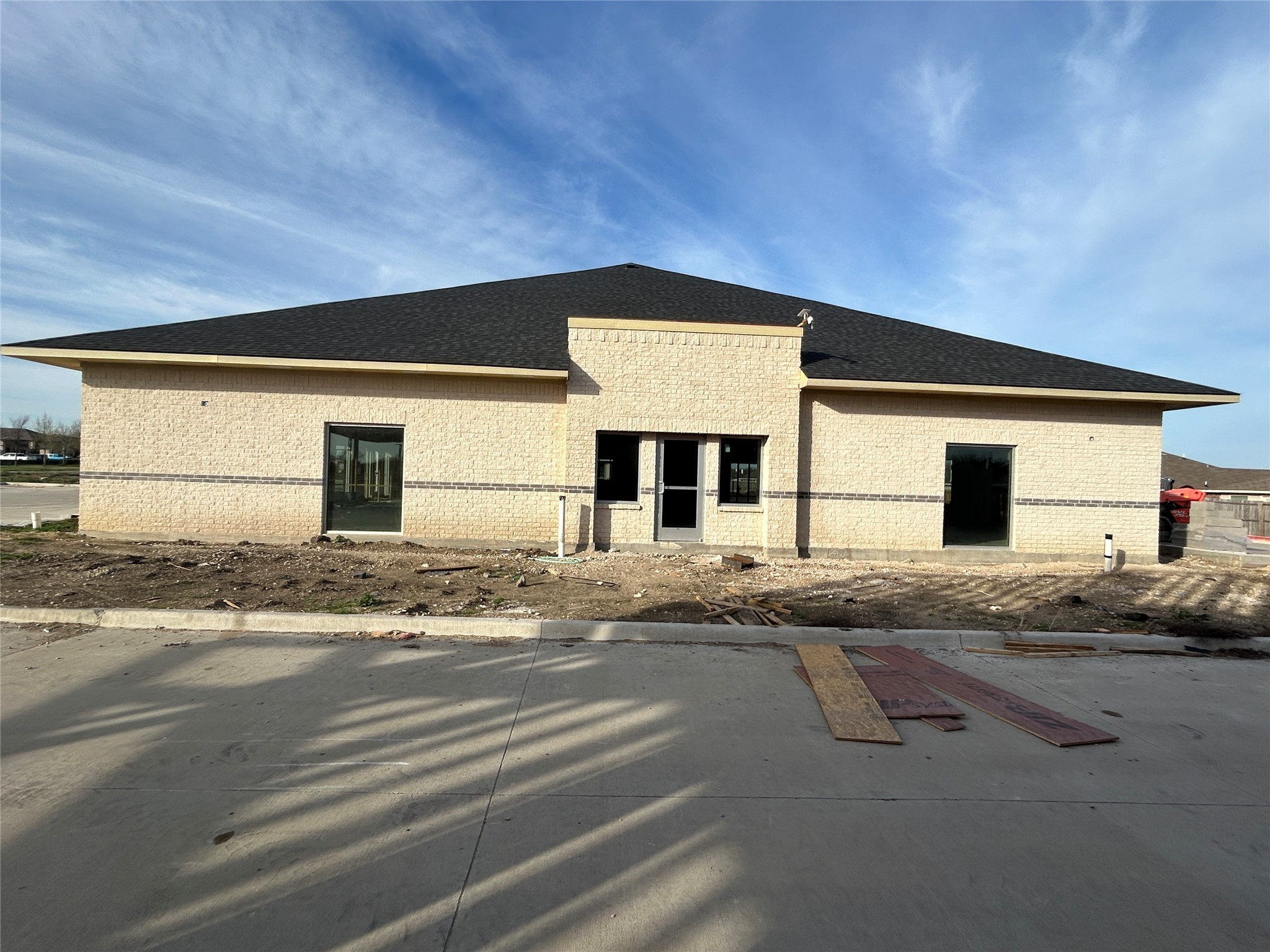 1009 E Fm 1187 Crowley TX 76008