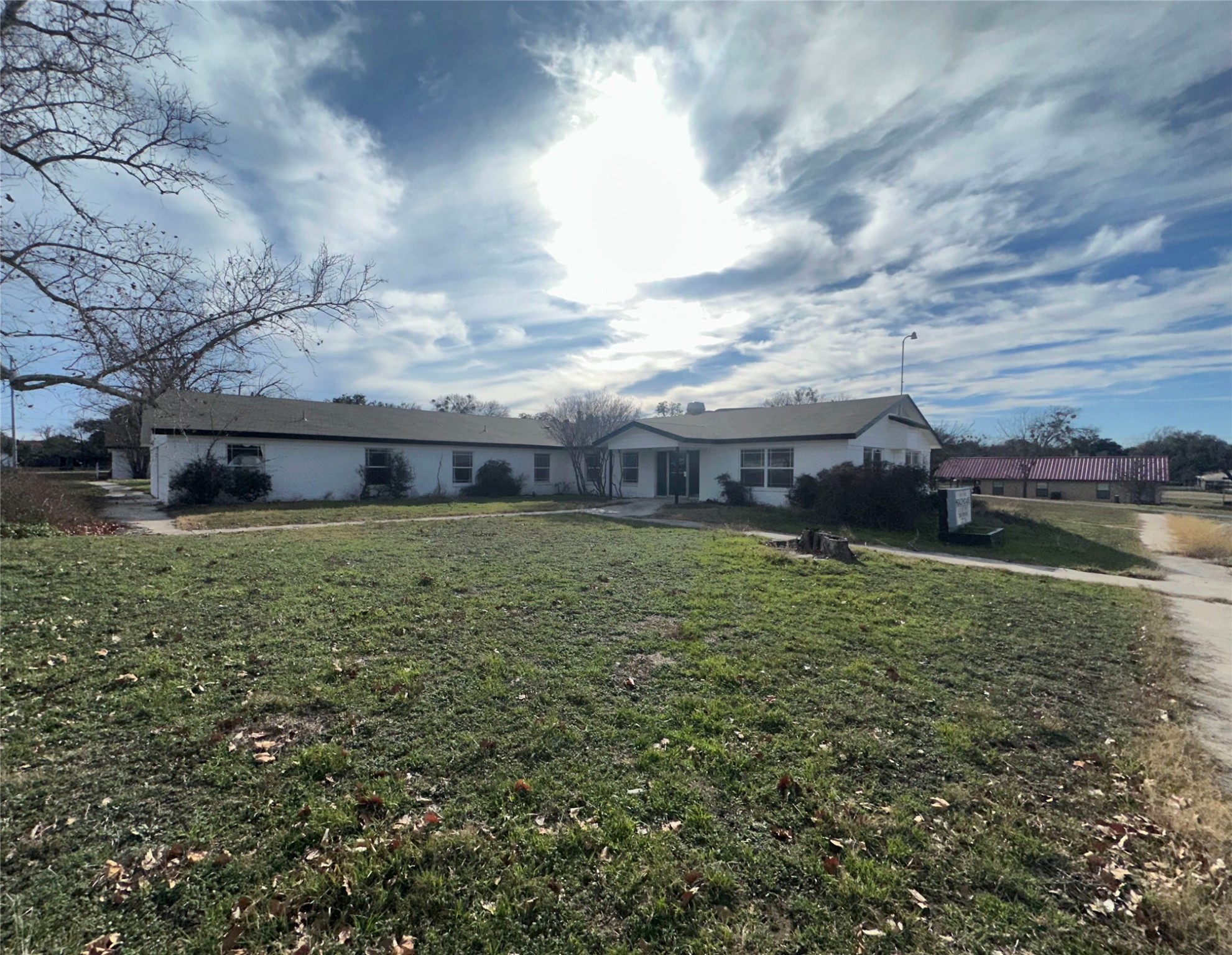 1405 W Storey Street San Saba TX 76877