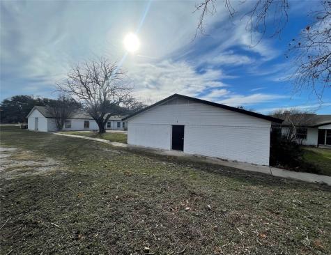 1405 W Storey Street San Saba TX 76877