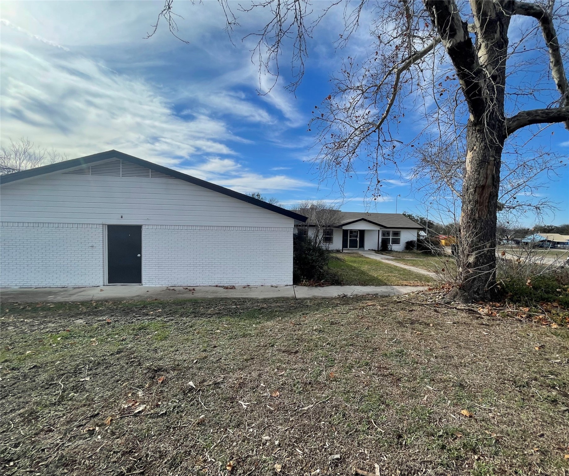 1405 W Storey Street San Saba TX 76877