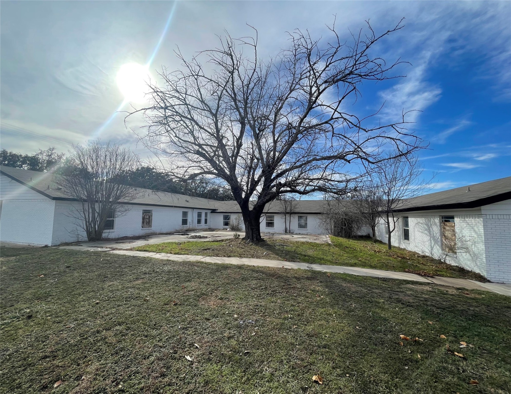 1405 W Storey Street San Saba TX 76877