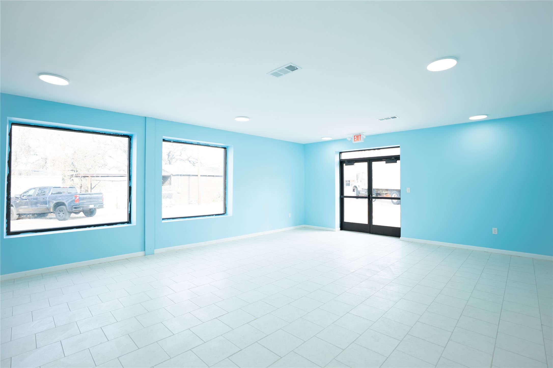 535 W Kennedale Parkway Kennedale TX 76060