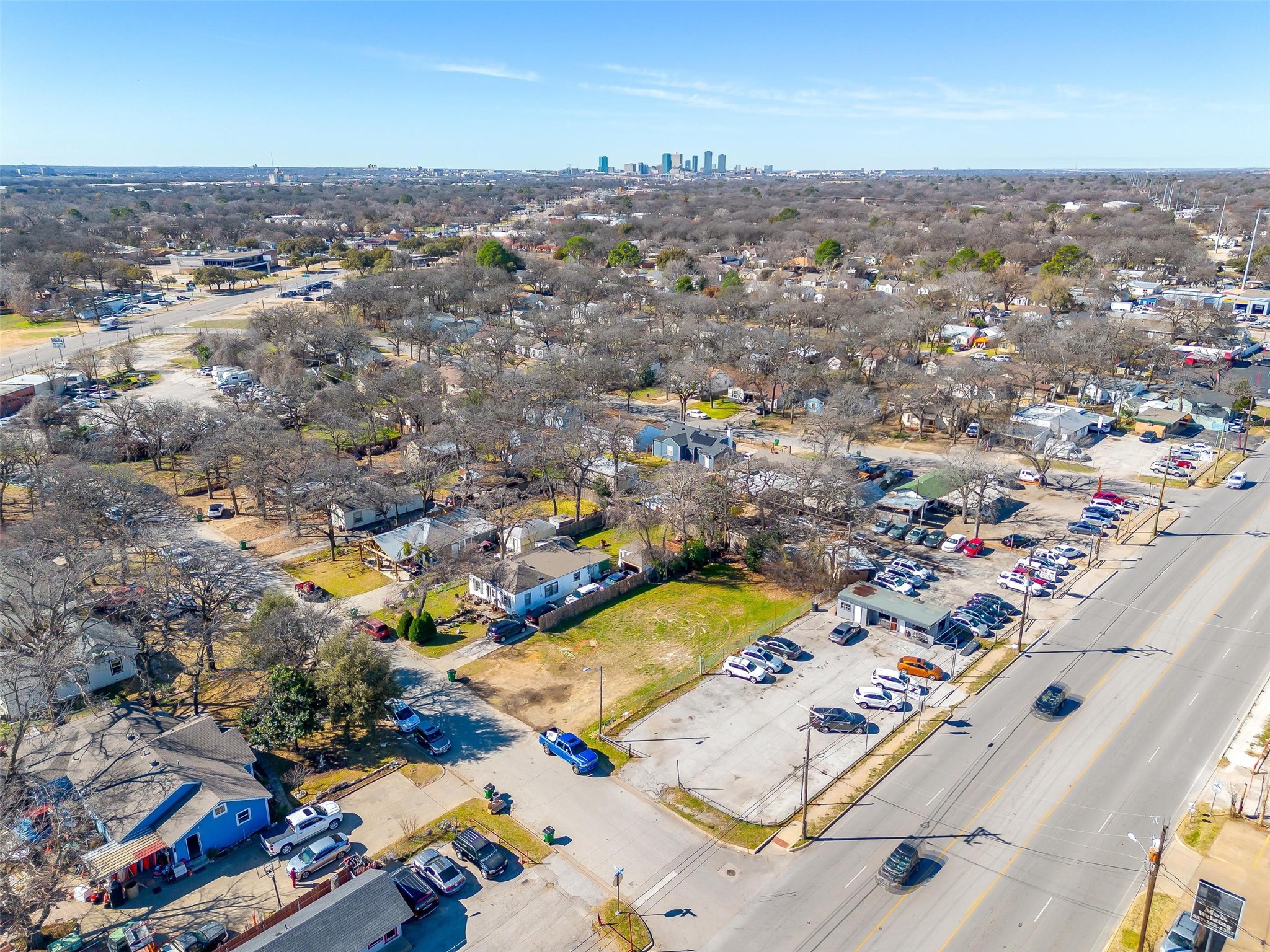 2329 Kings Avenue Haltom City TX 76117