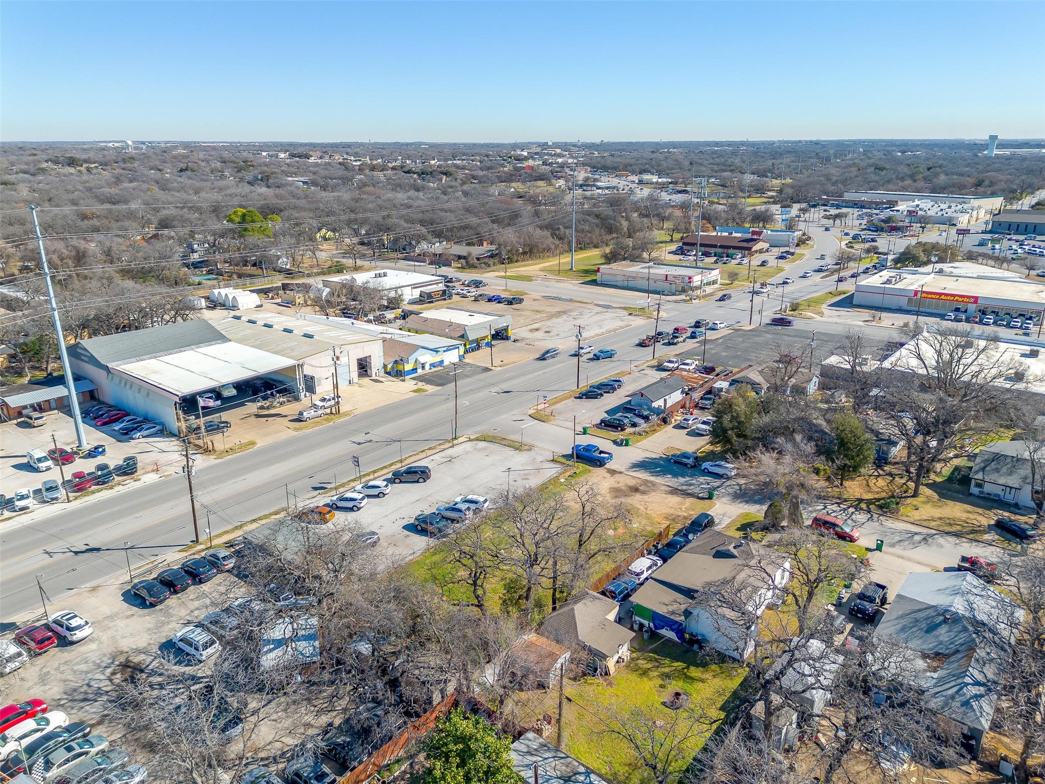 2329 Kings Avenue Haltom City TX 76117