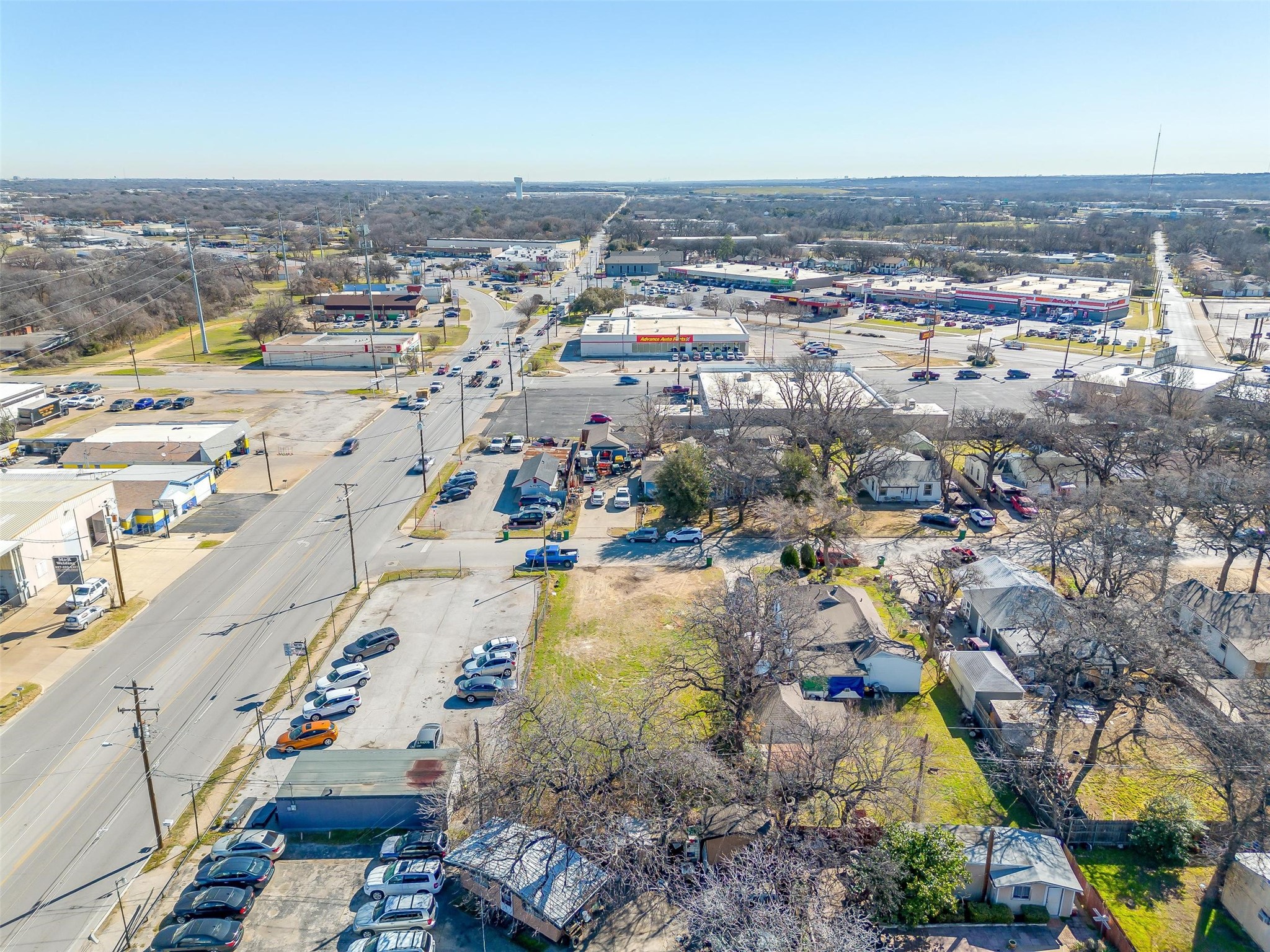 2329 Kings Avenue Haltom City TX 76117