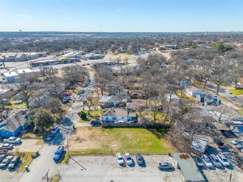 2329 Kings Avenue Haltom City TX 76117