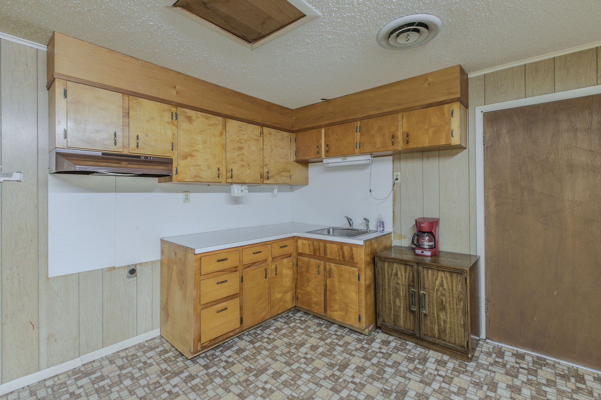 139 An County Road 389 Palestine TX 75801