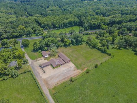 139 An County Road 389 Palestine TX 75801