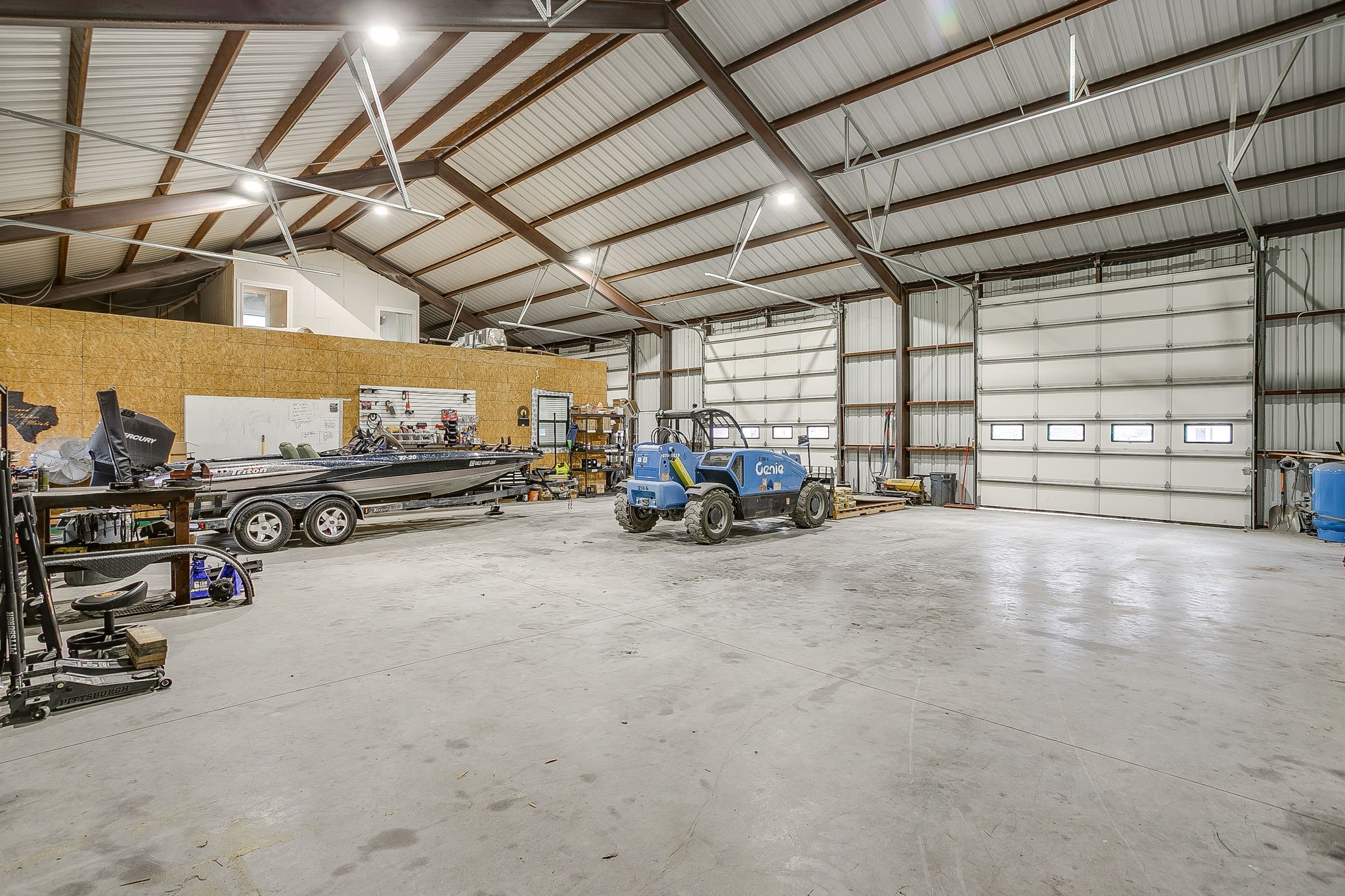 7209 N Highway 171 Godley TX 76044