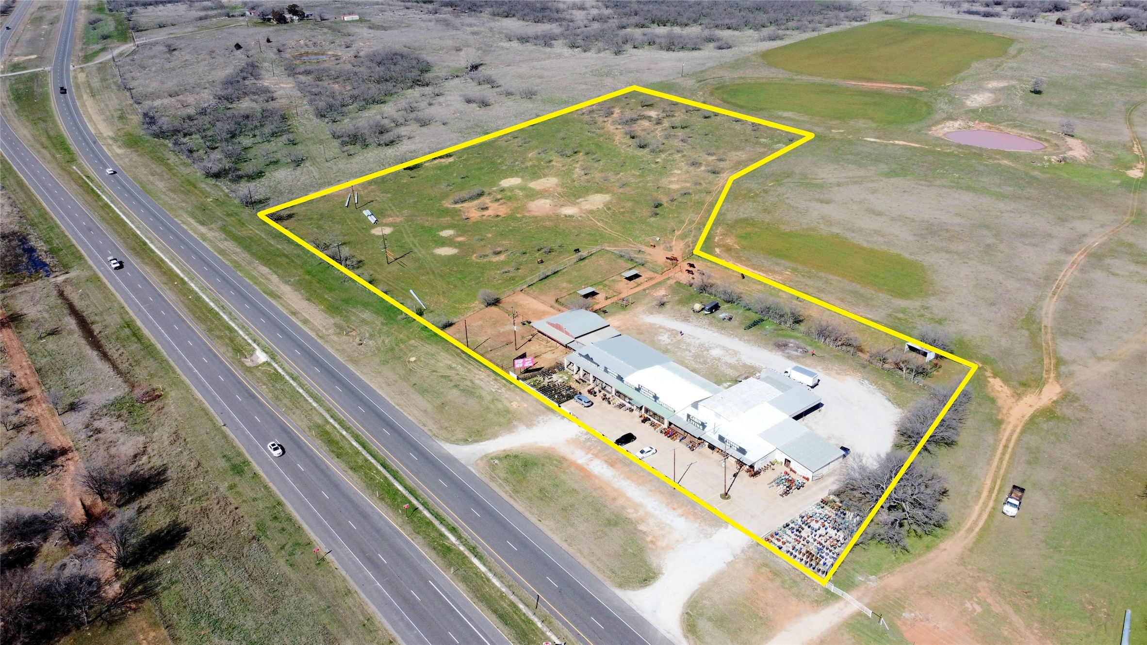3916 Us Highway 287 N Henrietta TX 76365