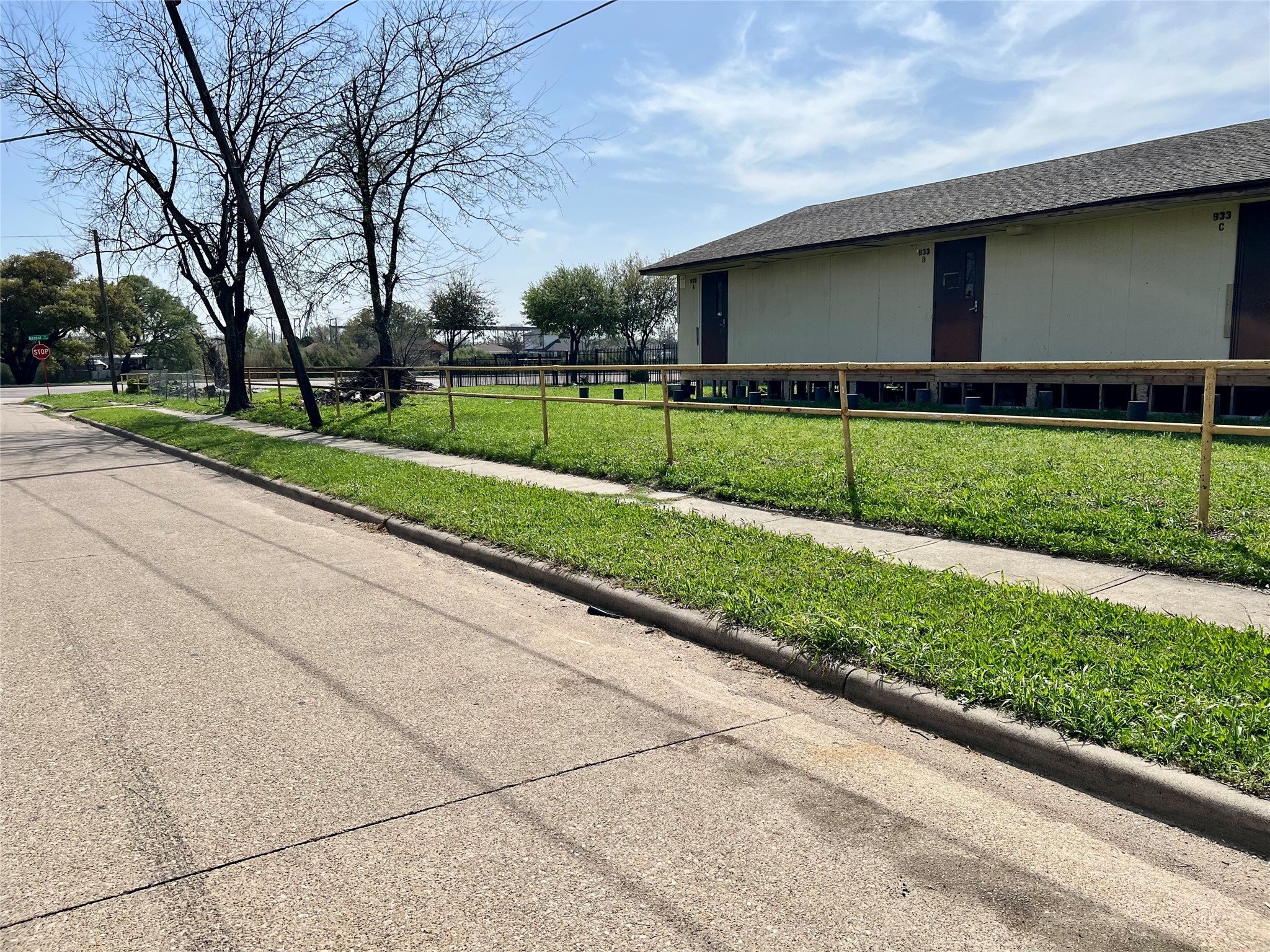 3327 Bernal Drive Dallas TX 75212