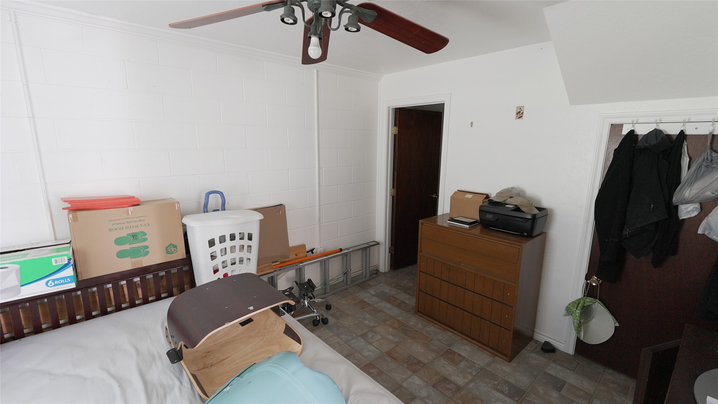 1115 N Main Street Cleburne TX 76033