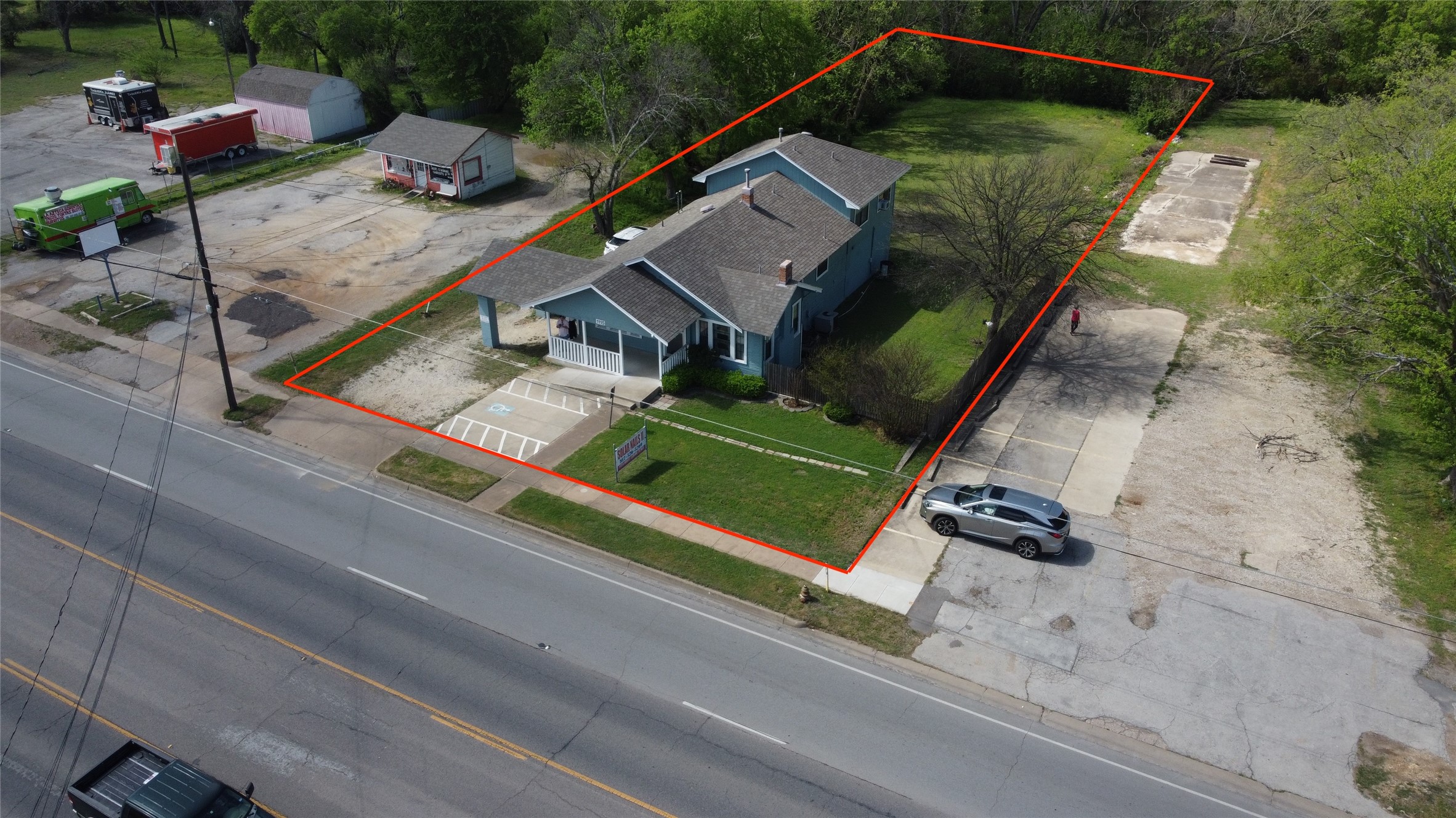 1115 N Main Street Cleburne TX 76033