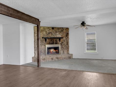 3521 Pioneer Road Balch Springs TX 75180