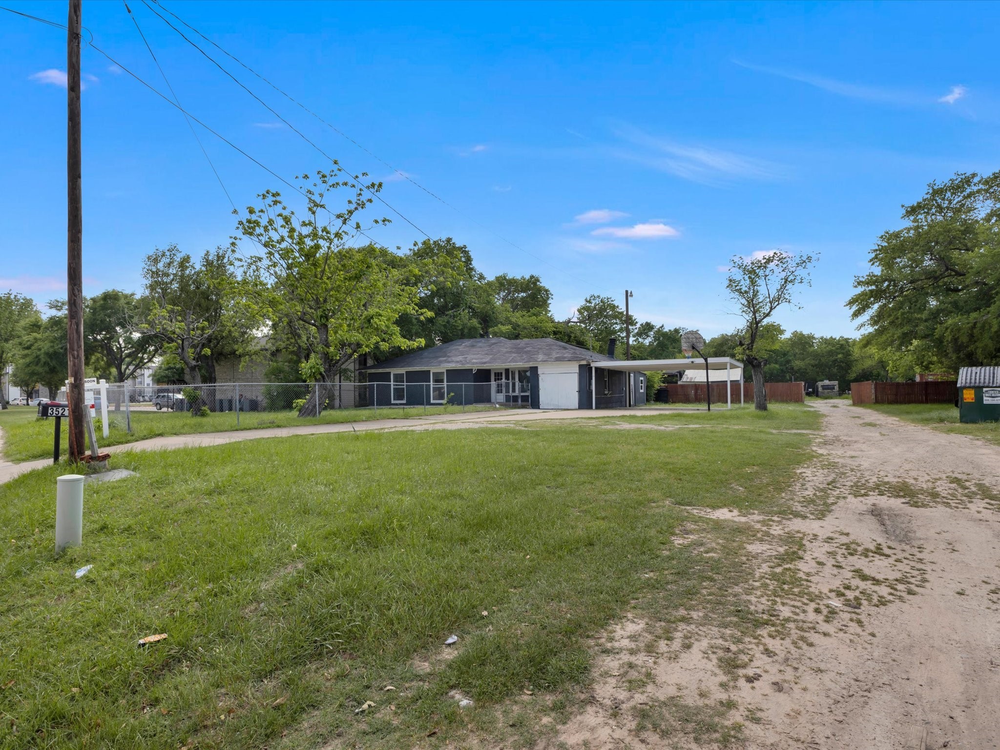 3521 Pioneer Road Balch Springs TX 75180