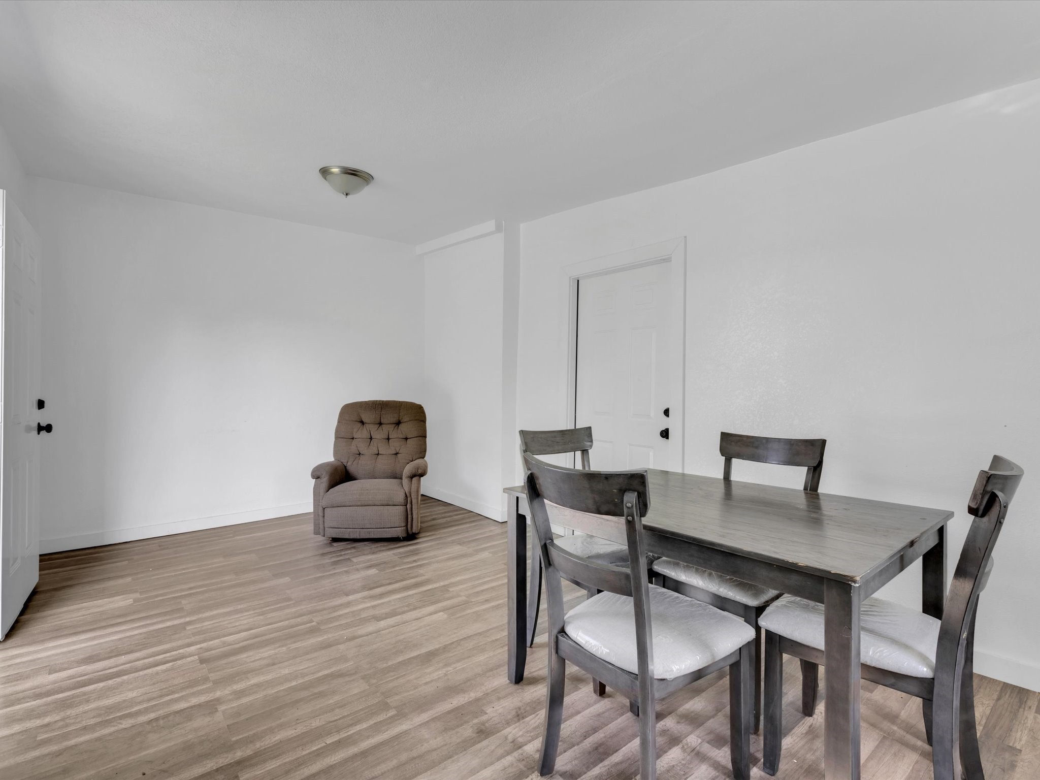 3521 Pioneer Road Balch Springs TX 75180