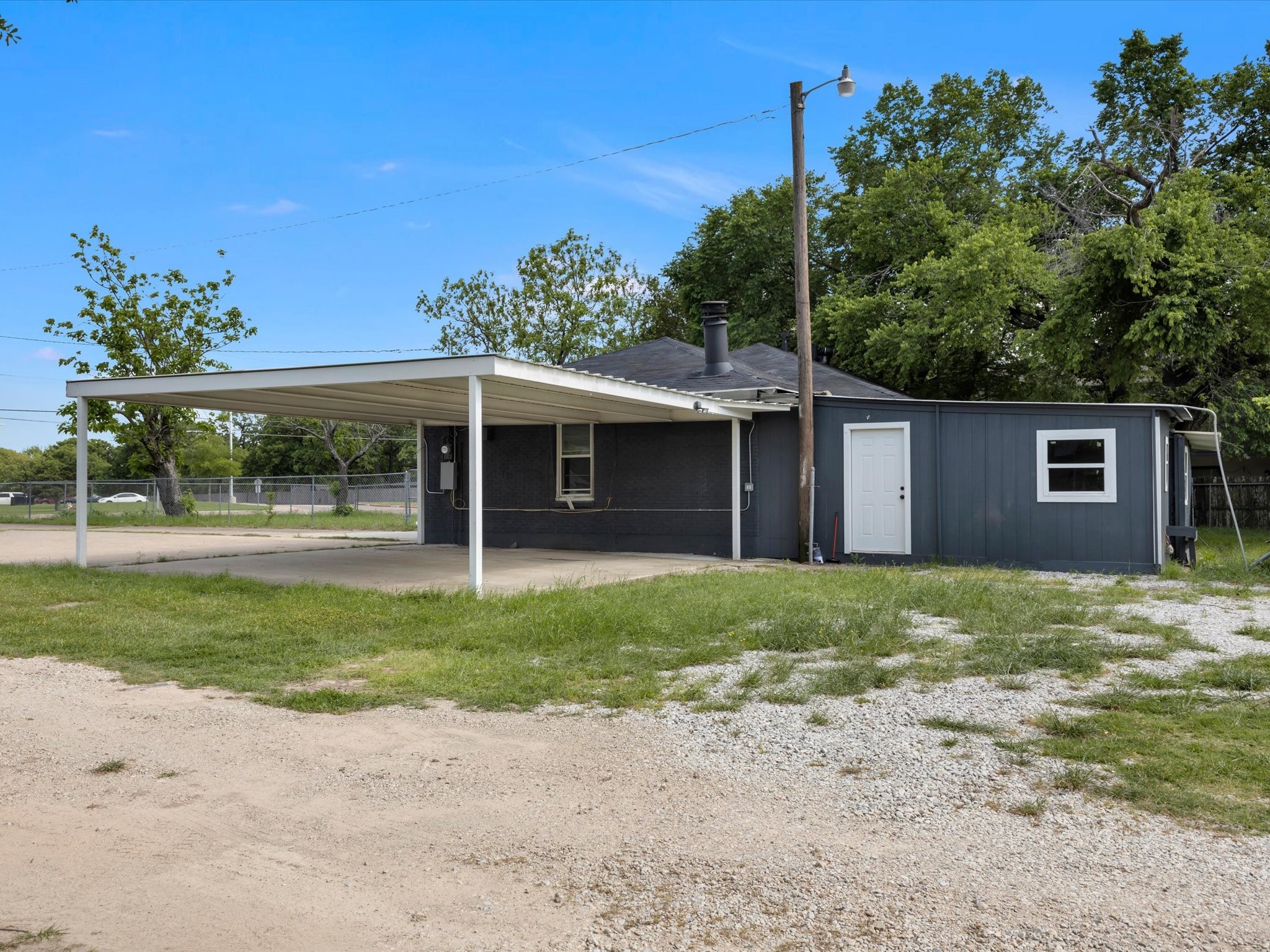 3521 Pioneer Road Balch Springs TX 75180