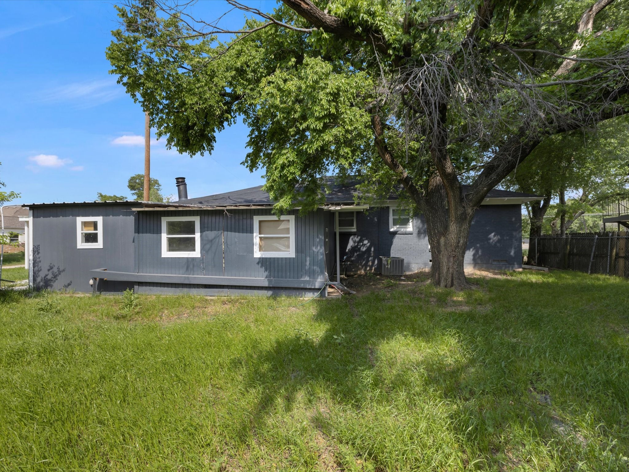 3521 Pioneer Road Balch Springs TX 75180
