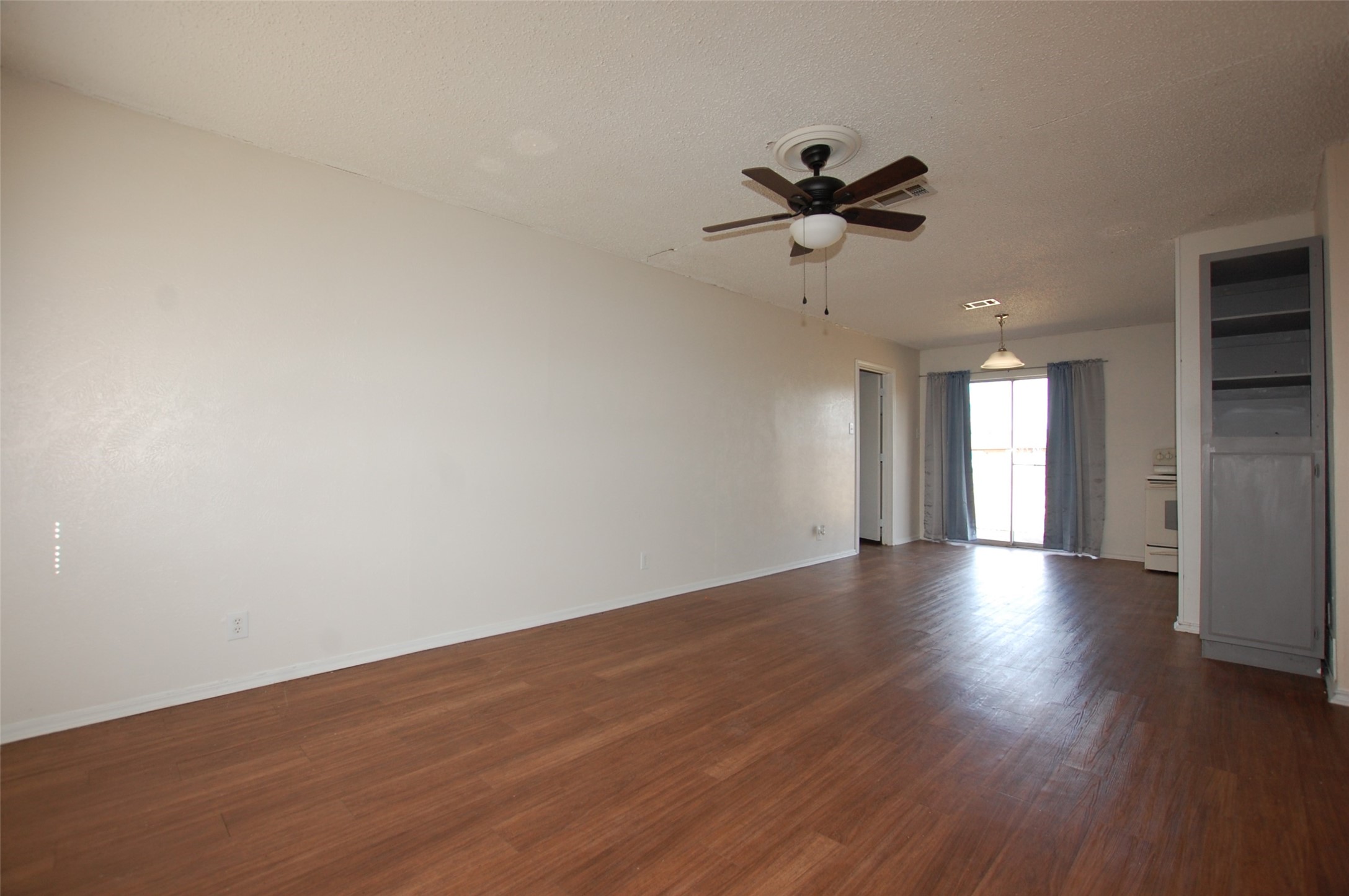606 E Broad Street Forney TX 75126
